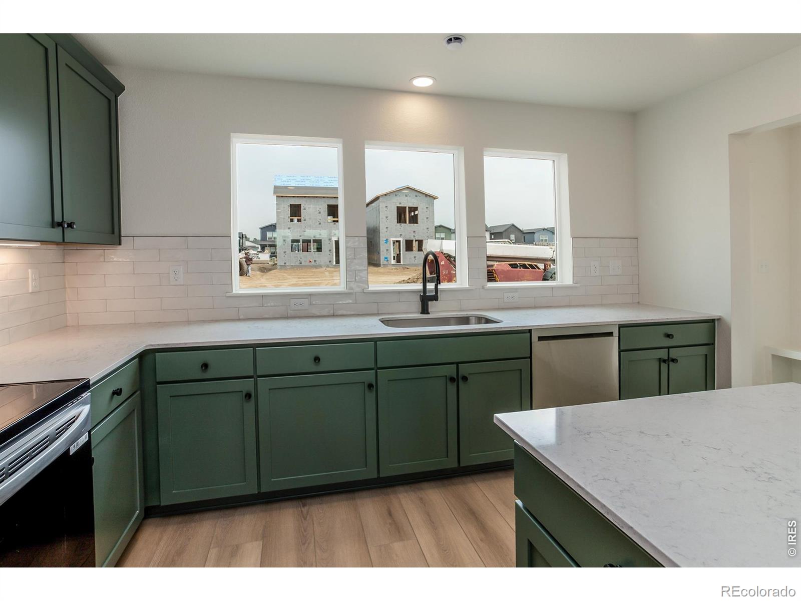 MLS Image #11 for 3124  comet street,fort collins, Colorado