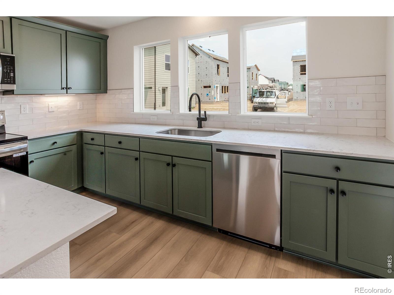 MLS Image #13 for 3124  comet street,fort collins, Colorado