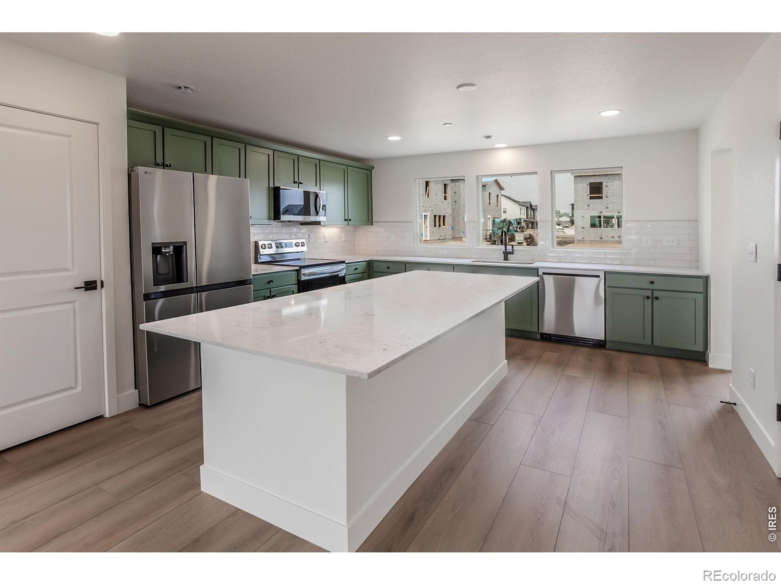MLS Image #8 for 3124  comet street,fort collins, Colorado
