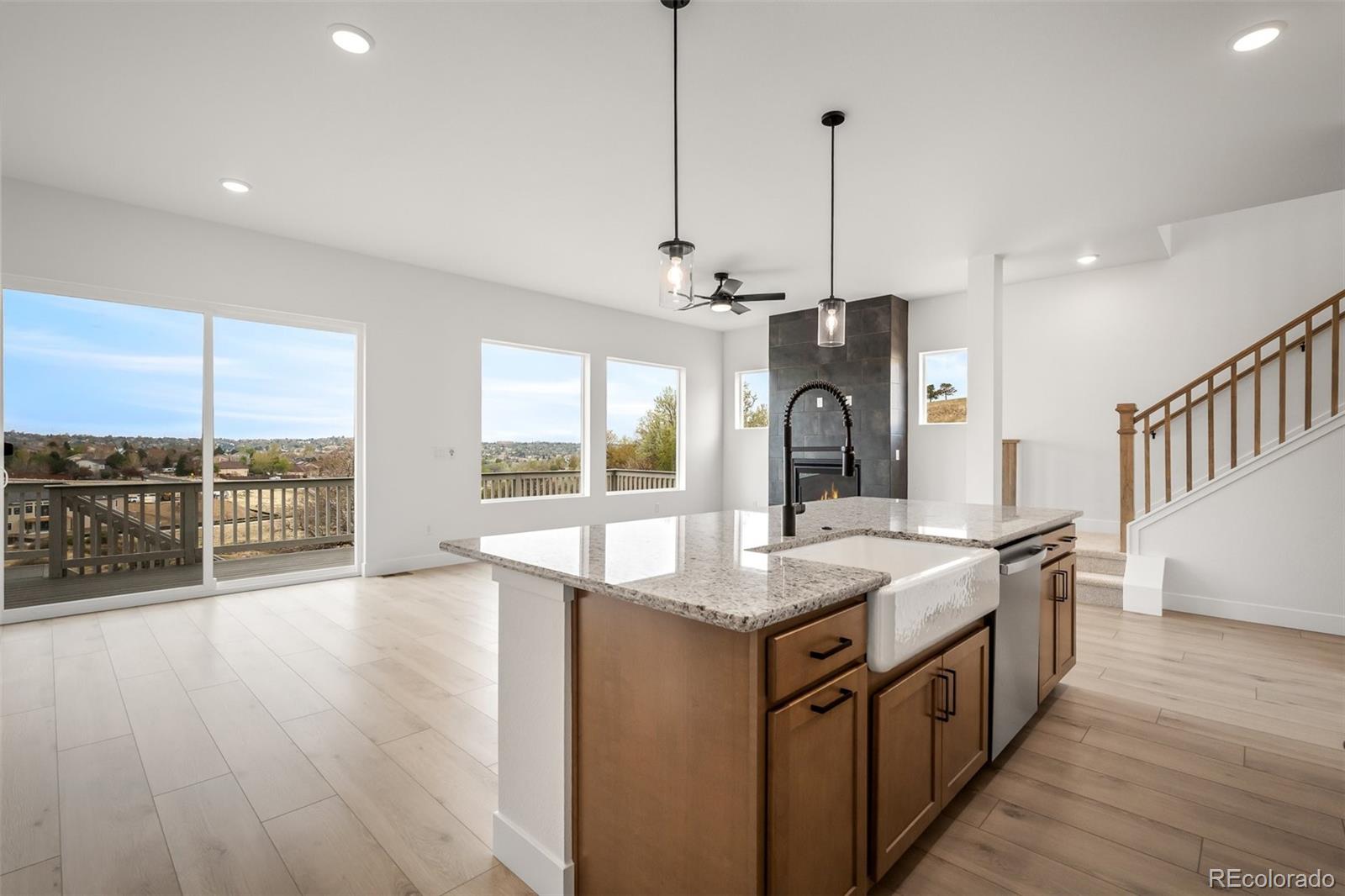 MLS Image #13 for 4405  peak crest view,colorado springs, Colorado
