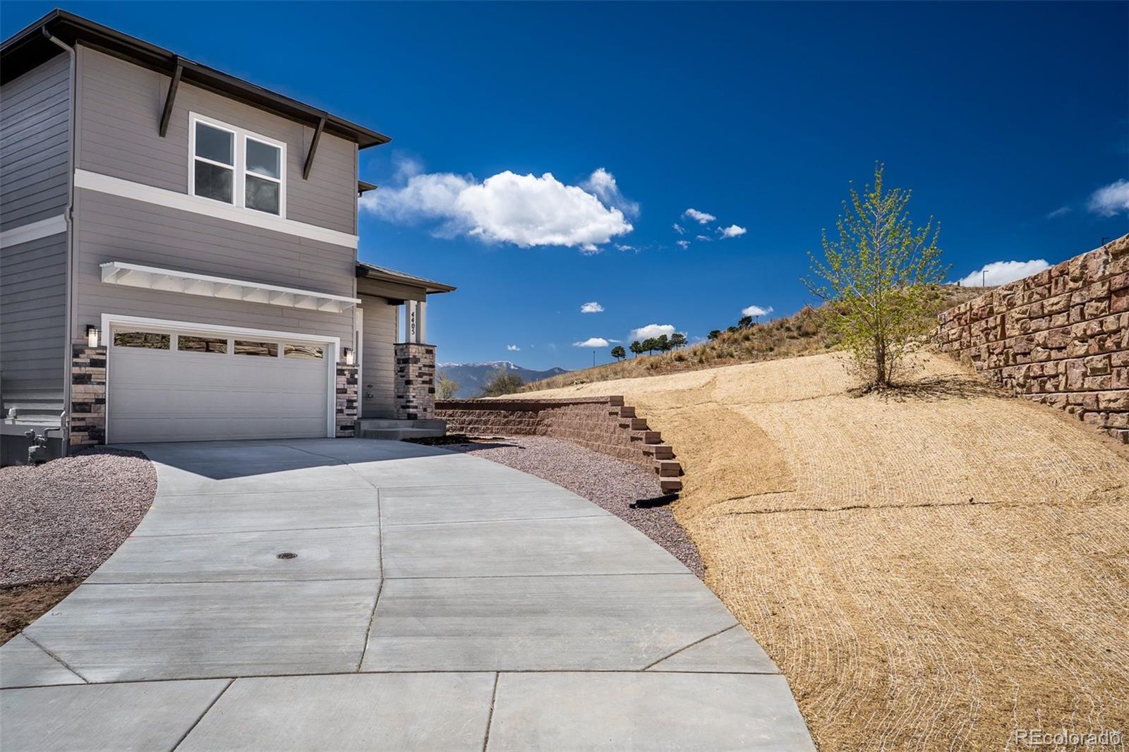 MLS Image #2 for 4405  peak crest view,colorado springs, Colorado