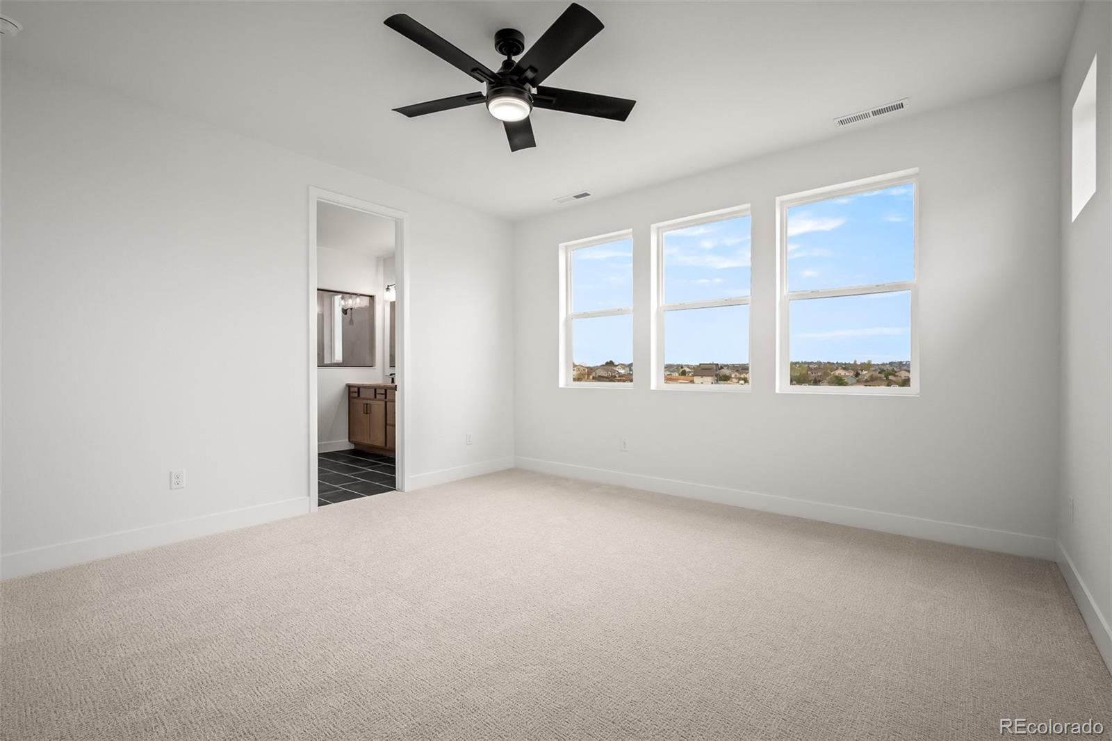 MLS Image #21 for 4405  peak crest view,colorado springs, Colorado