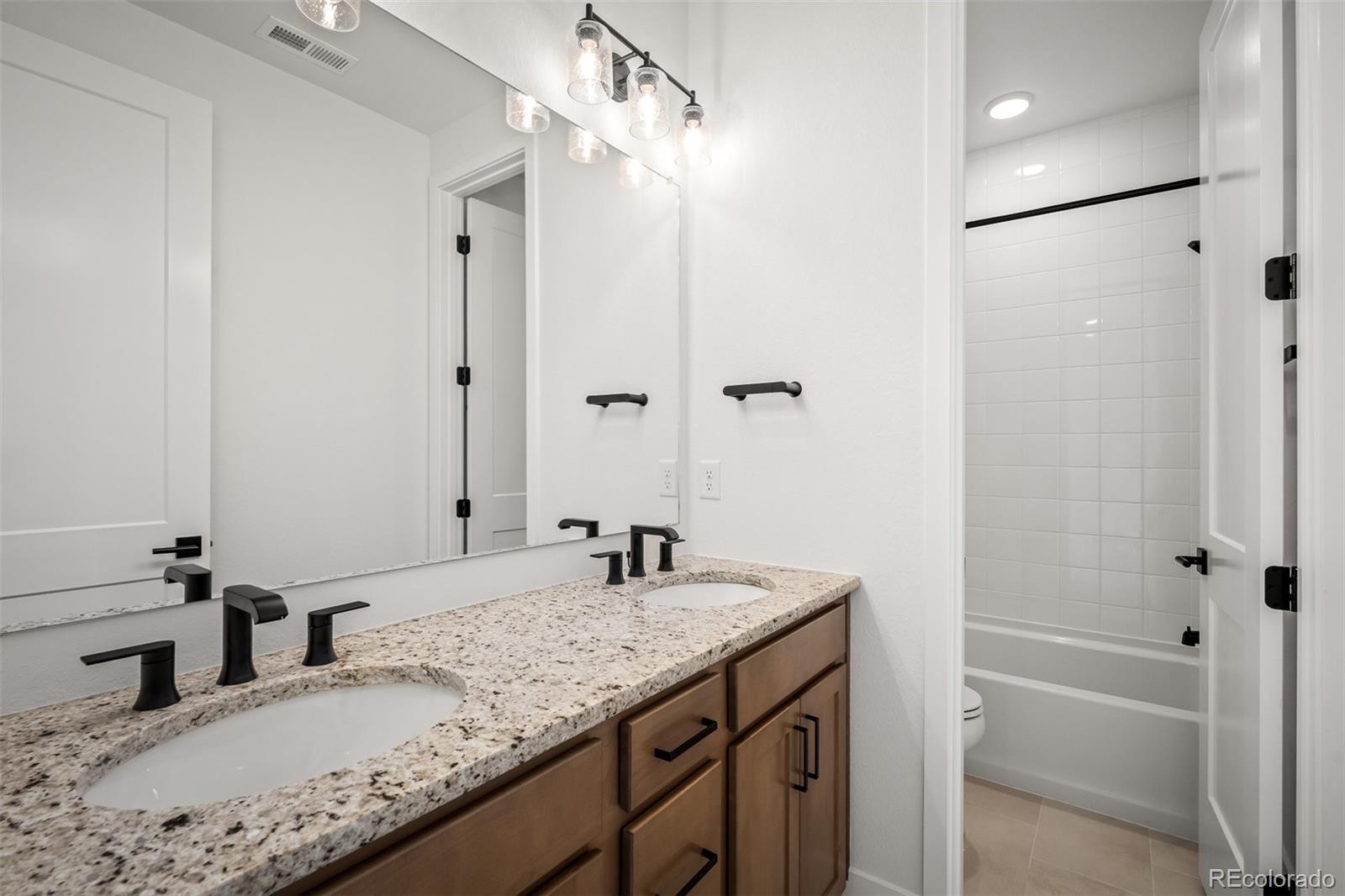 MLS Image #30 for 4405  peak crest view,colorado springs, Colorado