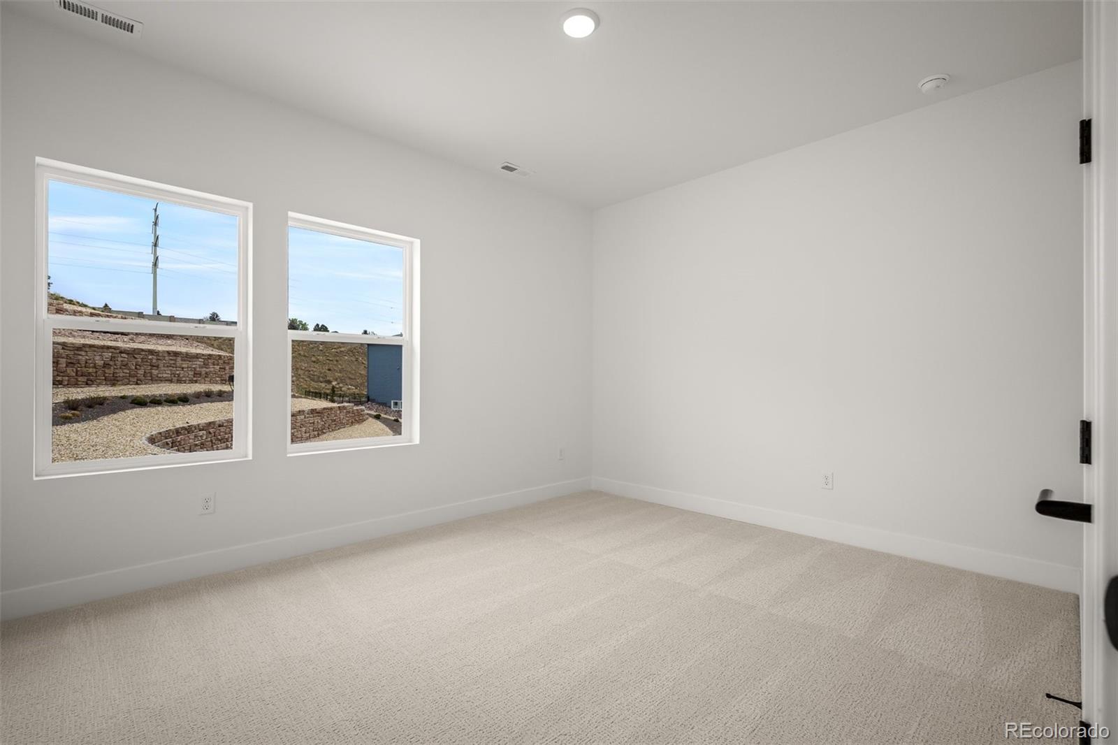 MLS Image #31 for 4405  peak crest view,colorado springs, Colorado