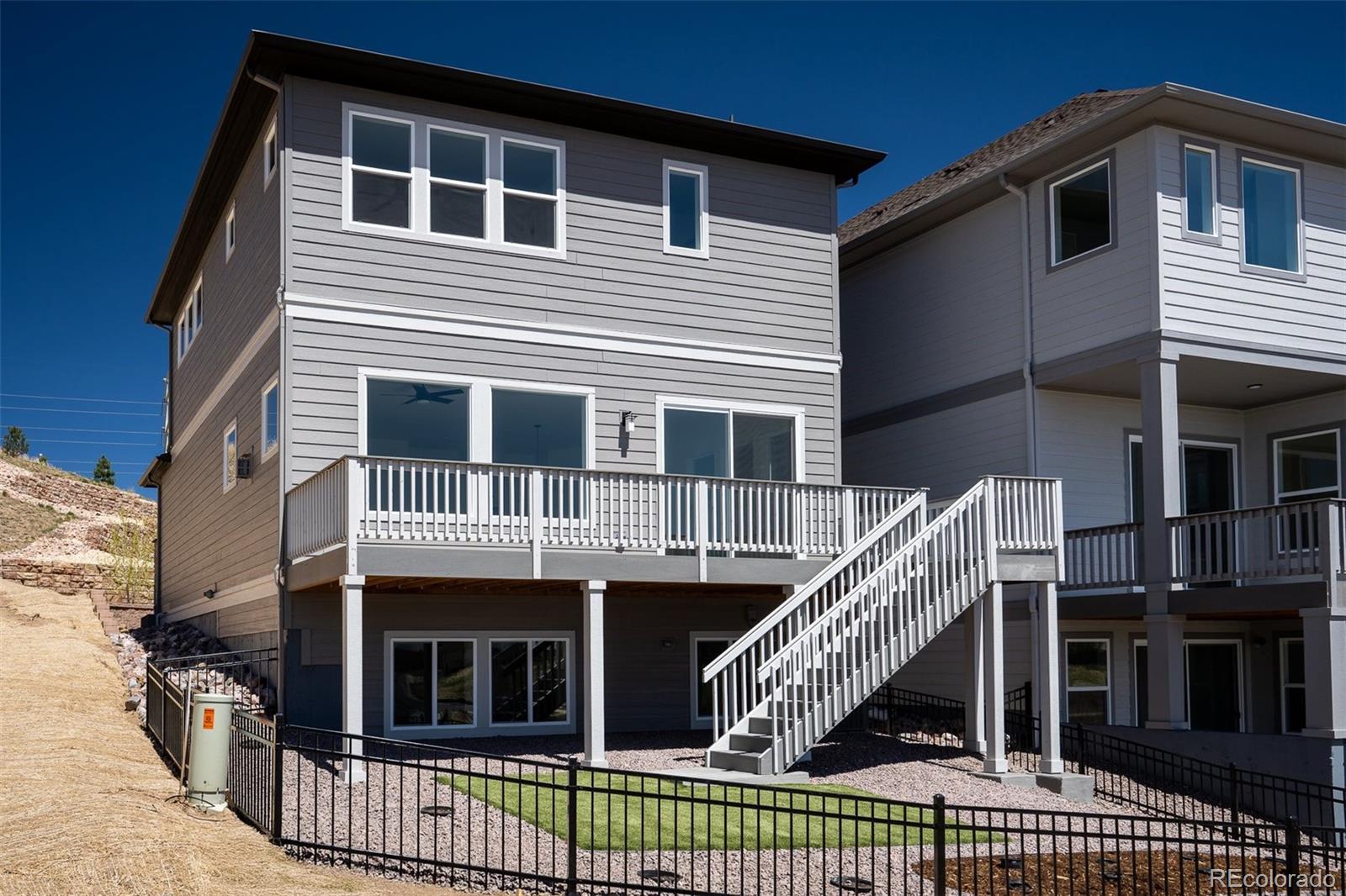 MLS Image #38 for 4405  peak crest view,colorado springs, Colorado