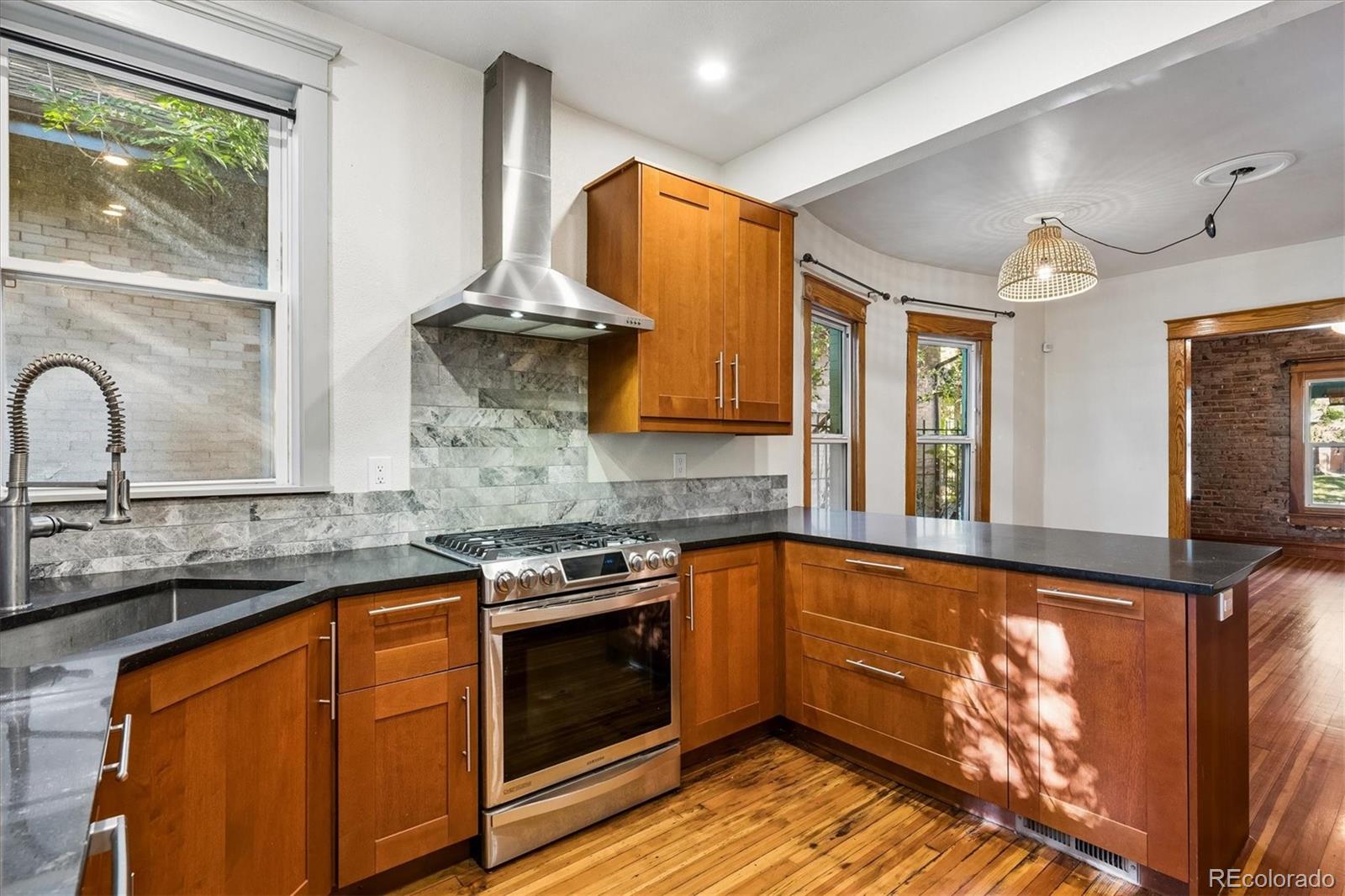 MLS Image #11 for 2640 n race street,denver, Colorado