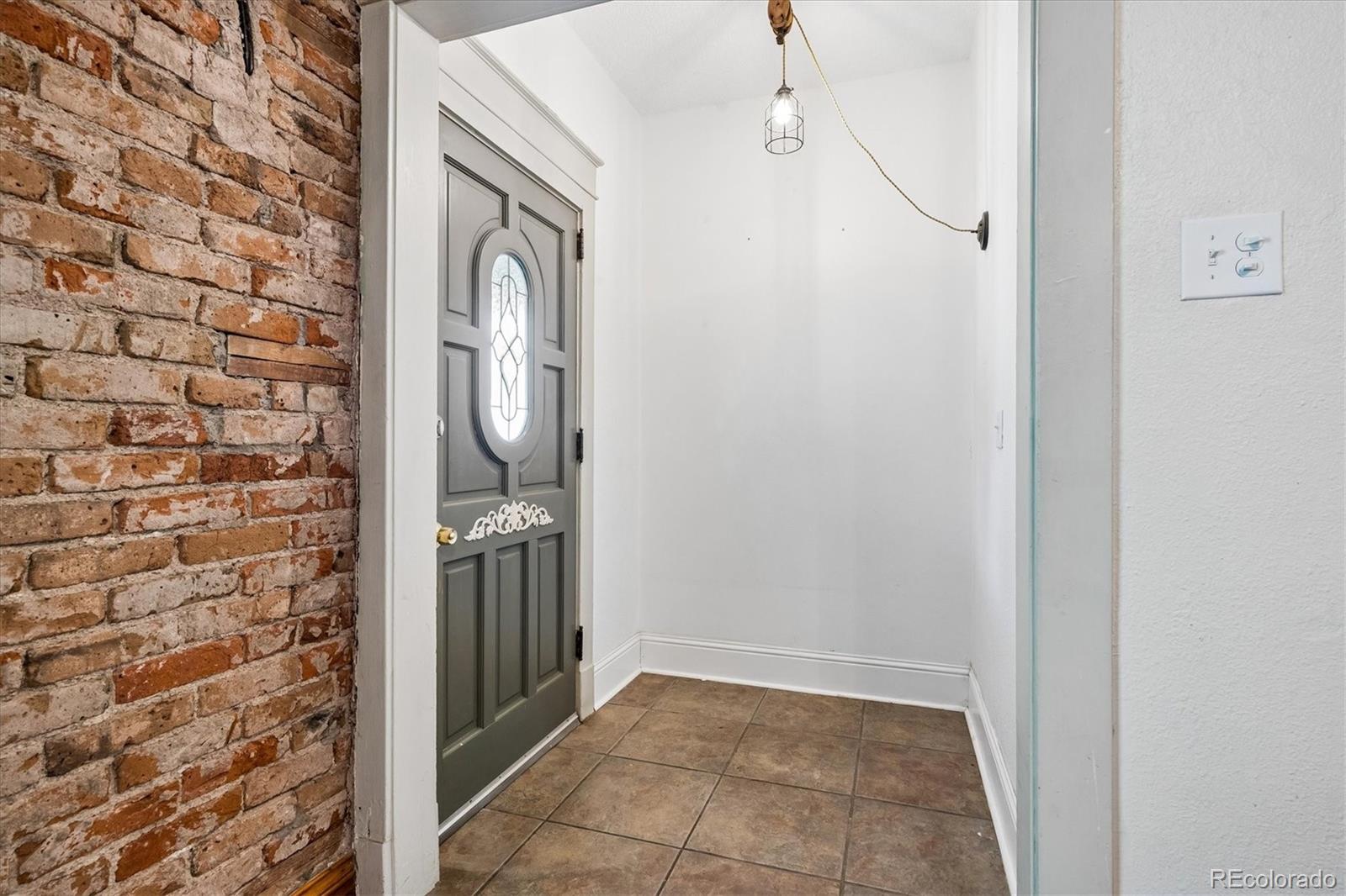 MLS Image #5 for 2640 n race street,denver, Colorado