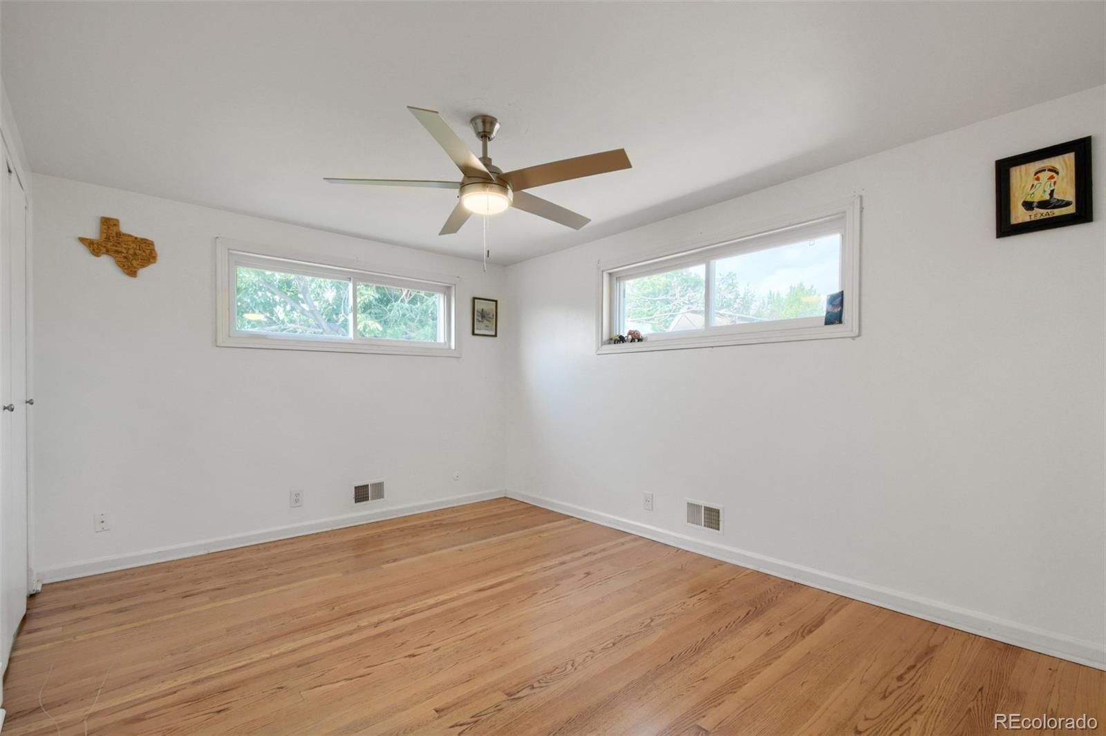 MLS Image #12 for 1342  beth lane,denver, Colorado