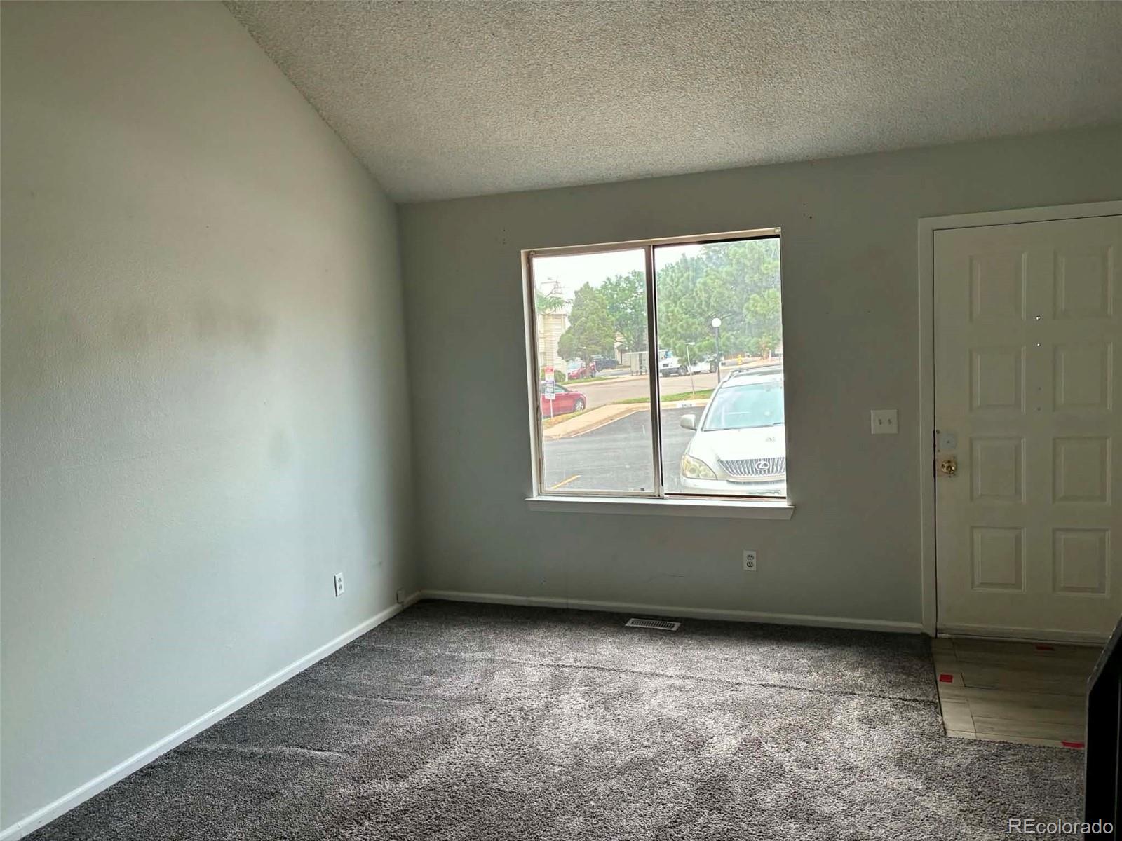 MLS Image #3 for 17670 e loyola drive,aurora, Colorado