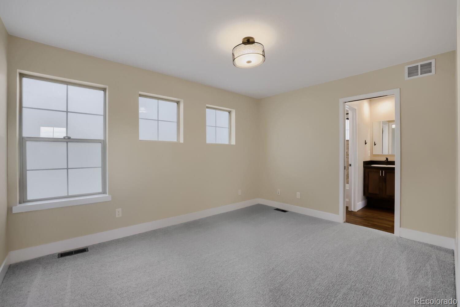 MLS Image #12 for 2650 s orchard street,denver, Colorado