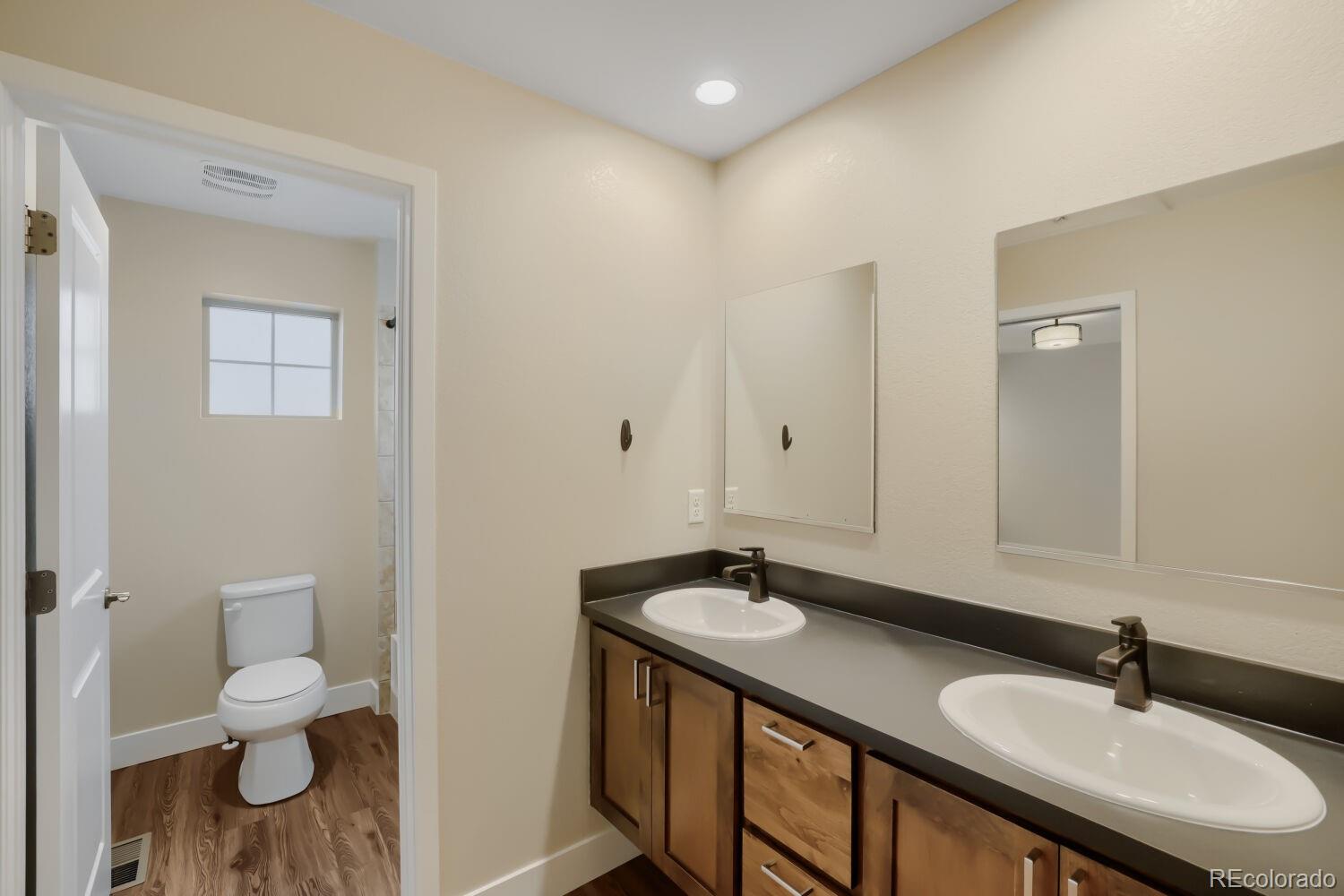 MLS Image #13 for 2650 s orchard street,denver, Colorado