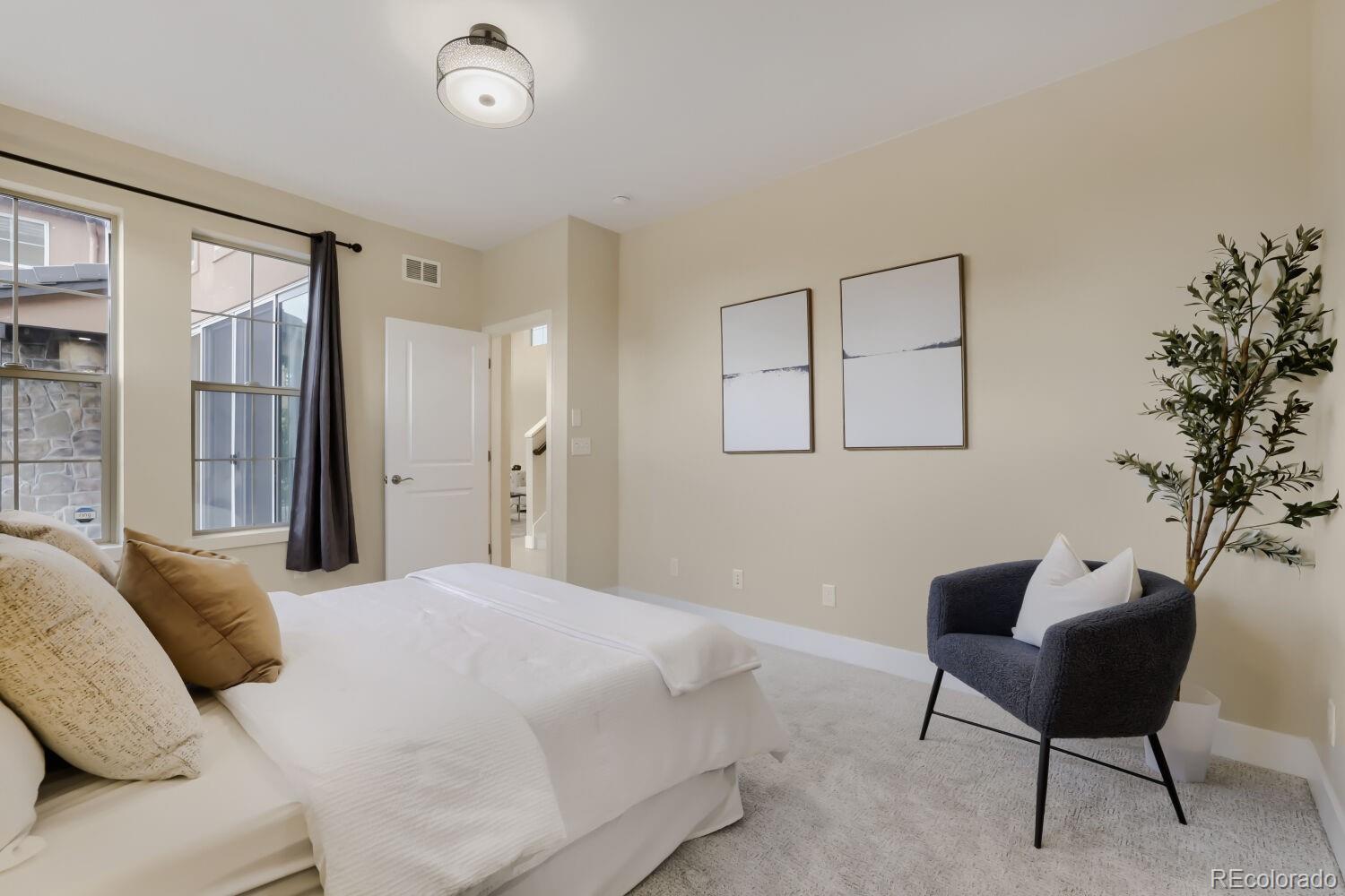 MLS Image #8 for 2650 s orchard street,denver, Colorado