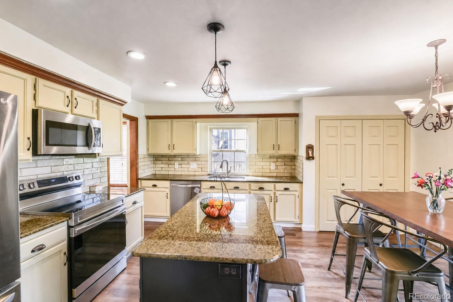 MLS Image #10 for 169  clare drive,castle pines, Colorado