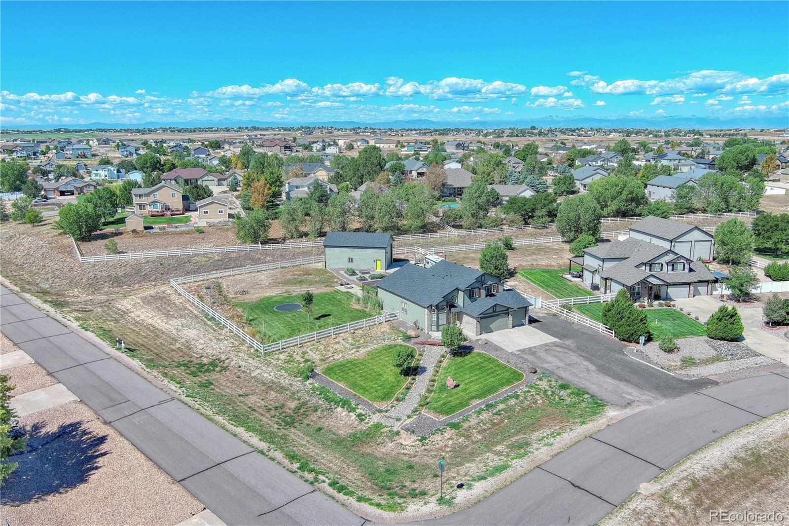 MLS Image #30 for 16515  umpire court,hudson, Colorado