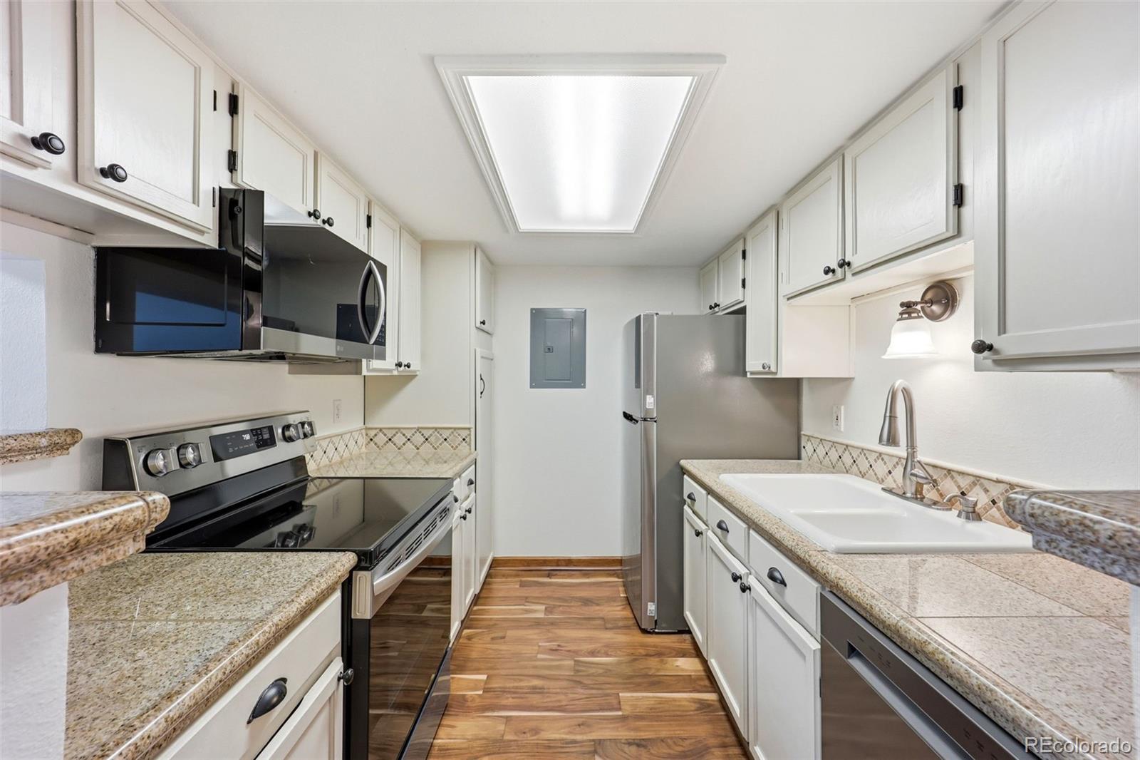 MLS Image #10 for 8600 e alameda avenue 206,denver, Colorado