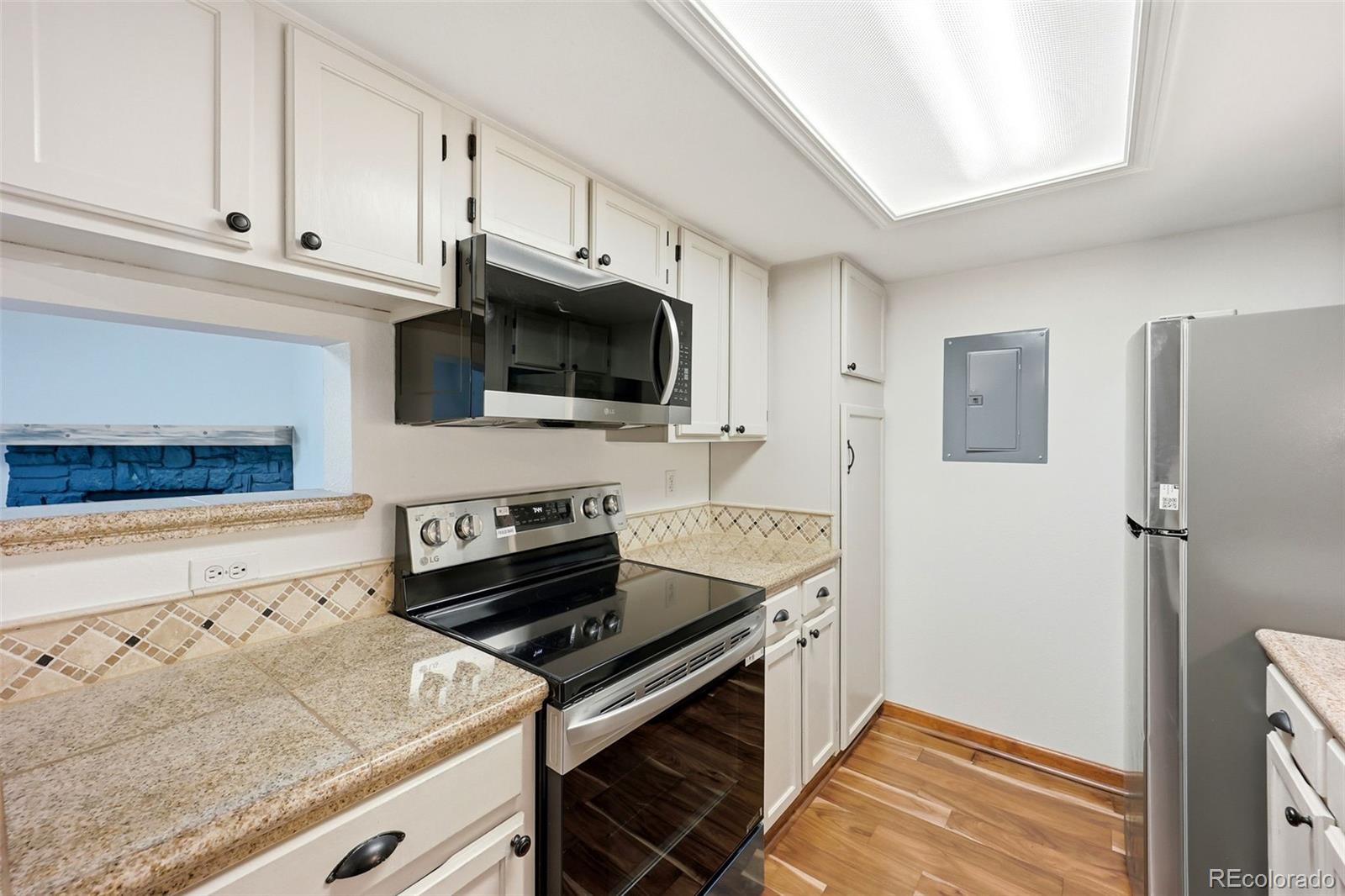 MLS Image #12 for 8600 e alameda avenue 206,denver, Colorado