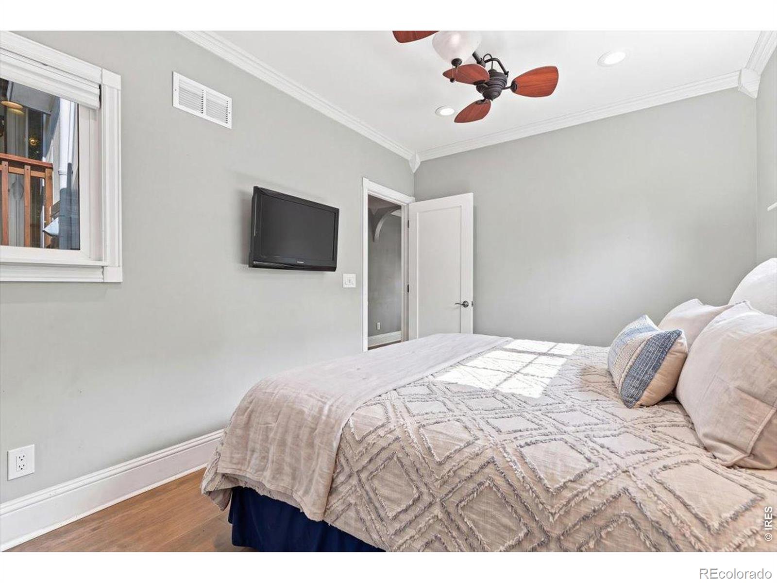 MLS Image #15 for 1240 e 2nd street,loveland, Colorado