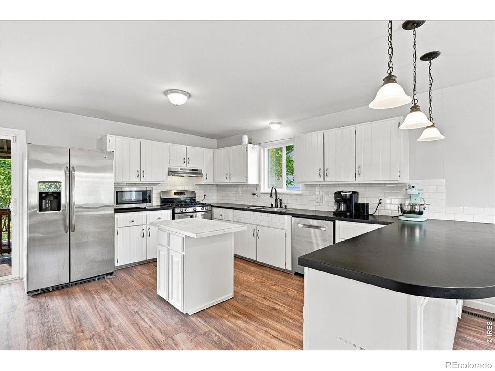 MLS Image #8 for 1240 e 2nd street,loveland, Colorado