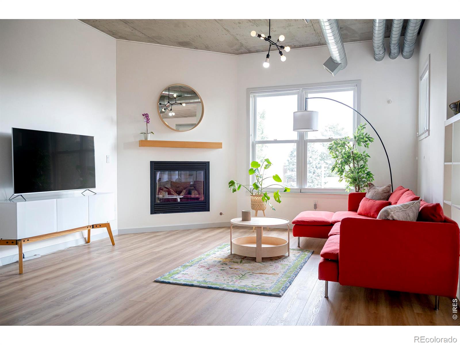 MLS Image #9 for 3701  arapahoe avenue,boulder, Colorado