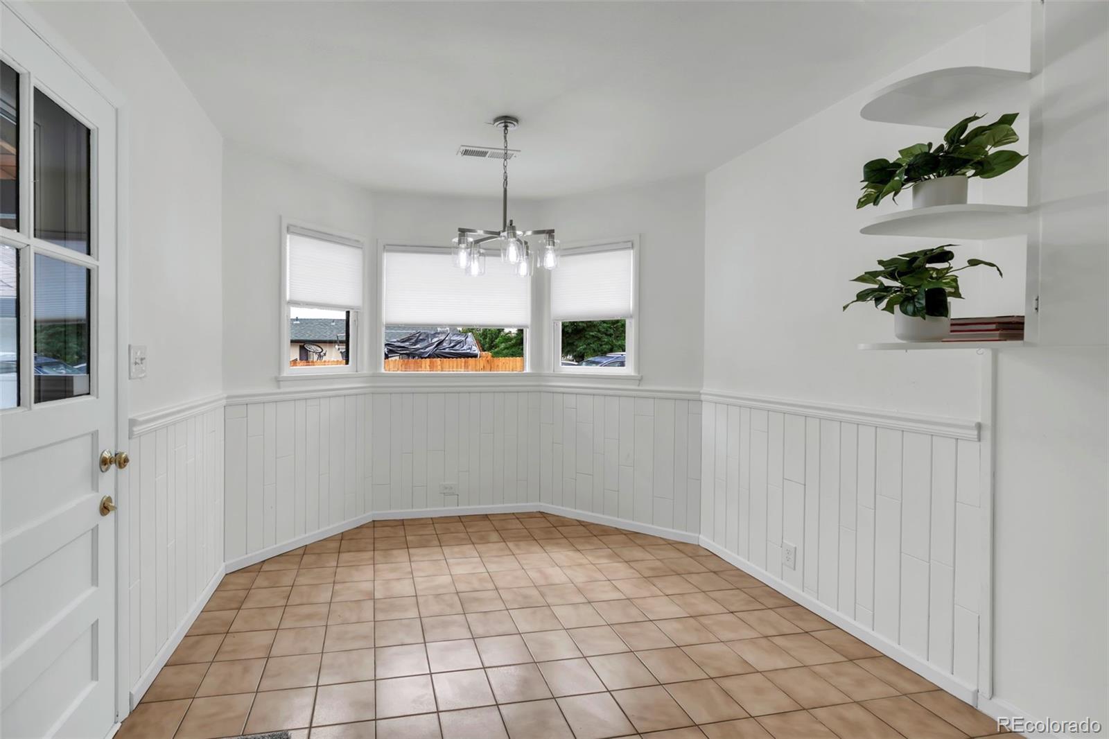 MLS Image #11 for 200 s newland street,denver, Colorado