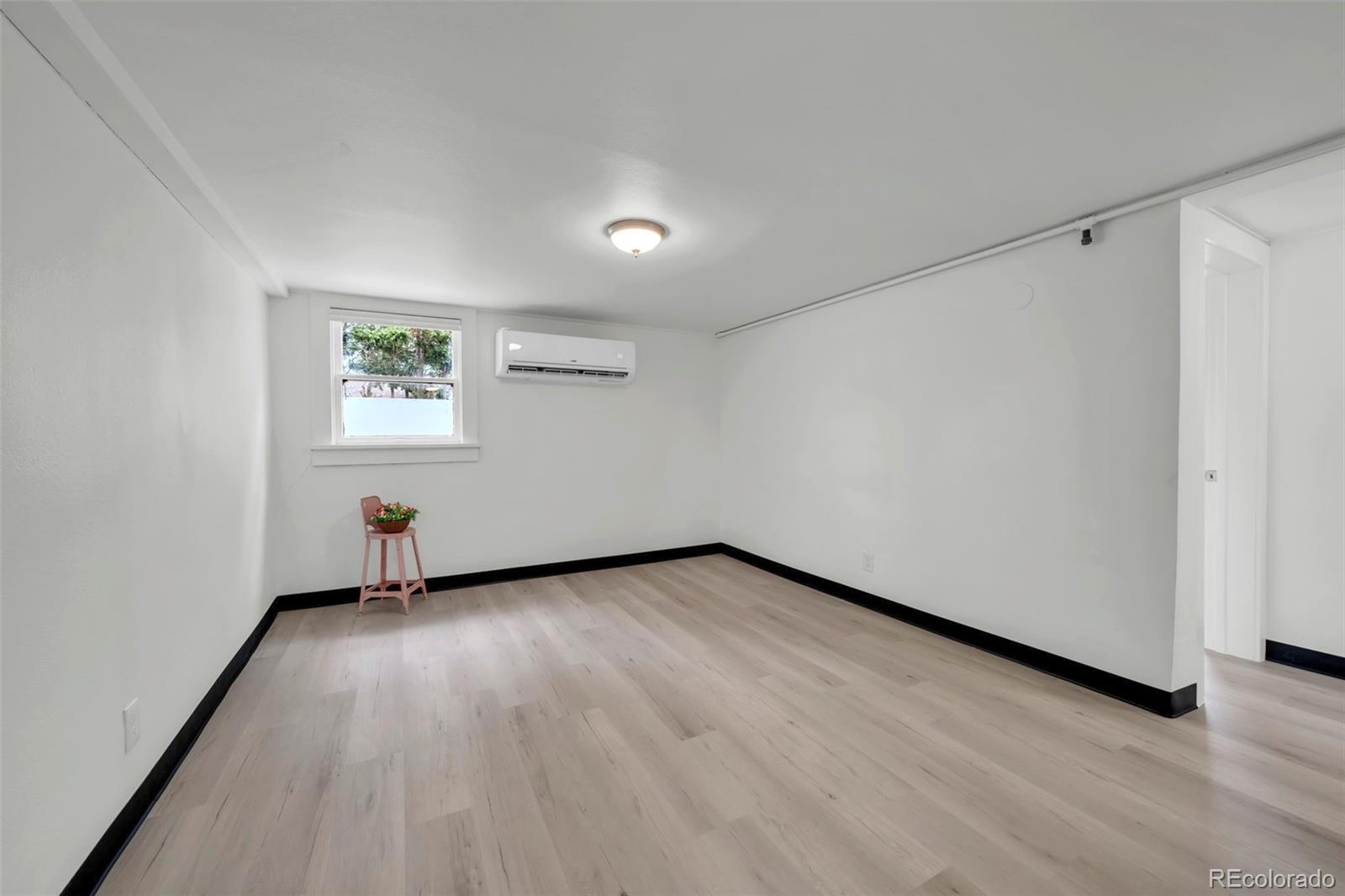 MLS Image #23 for 200 s newland street,denver, Colorado