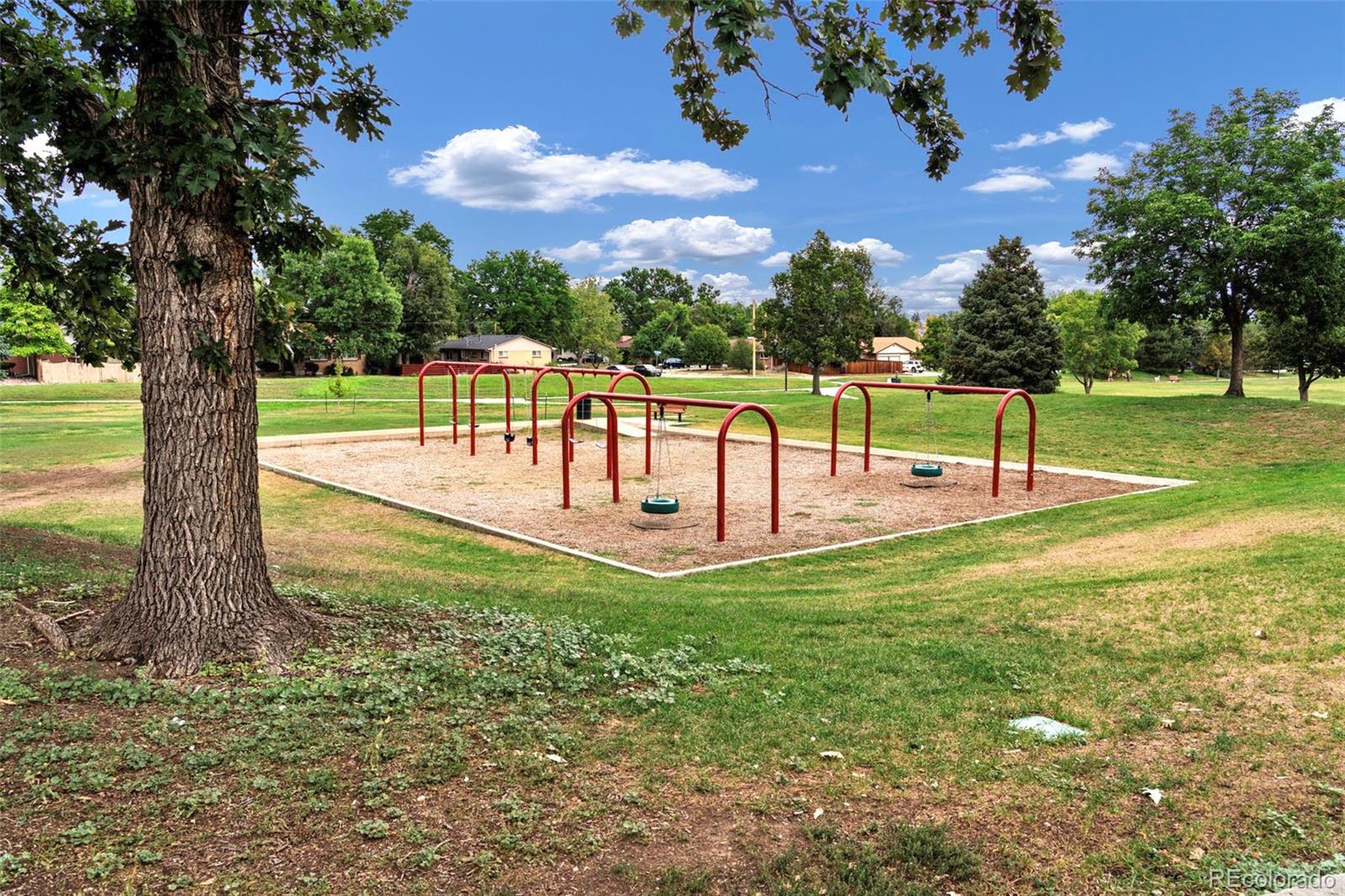 MLS Image #39 for 200 s newland street,denver, Colorado