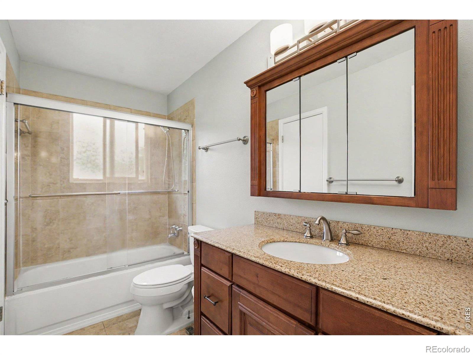 MLS Image #11 for 2113  bowen street,longmont, Colorado