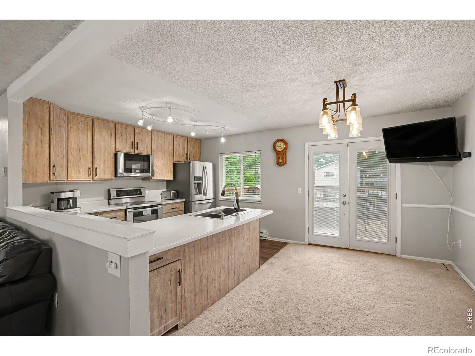MLS Image #7 for 2113  bowen street,longmont, Colorado