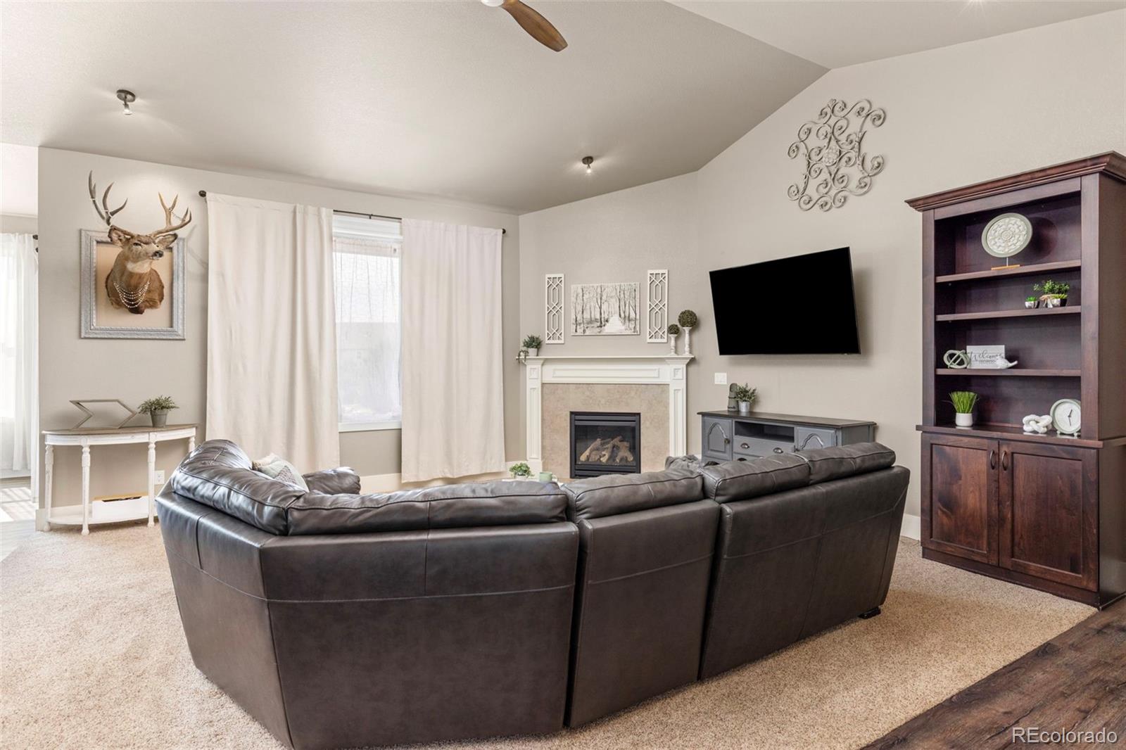 MLS Image #6 for 2657  peregrine creek drive,milliken, Colorado