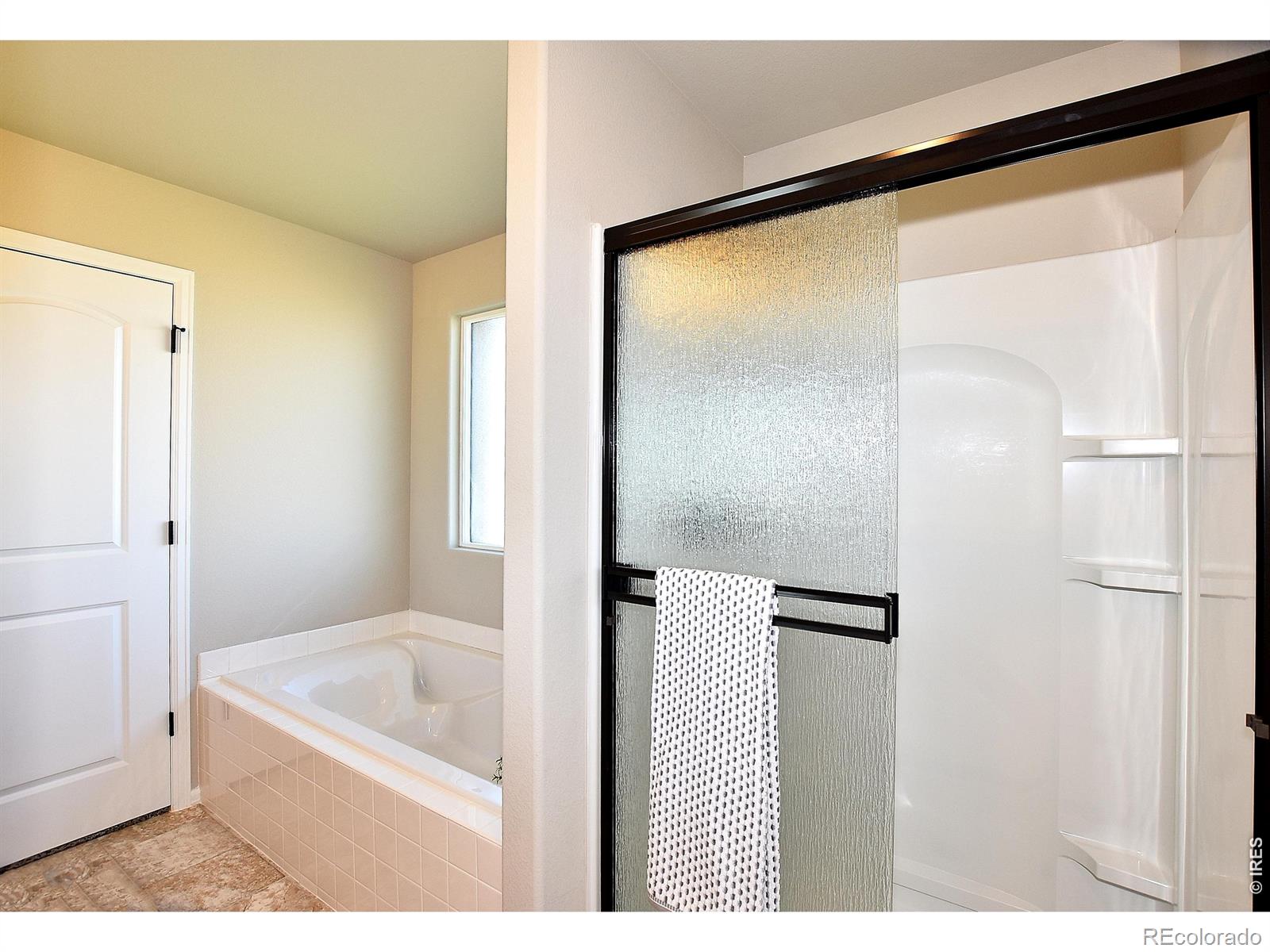 MLS Image #33 for 2382  juno lane,johnstown, Colorado
