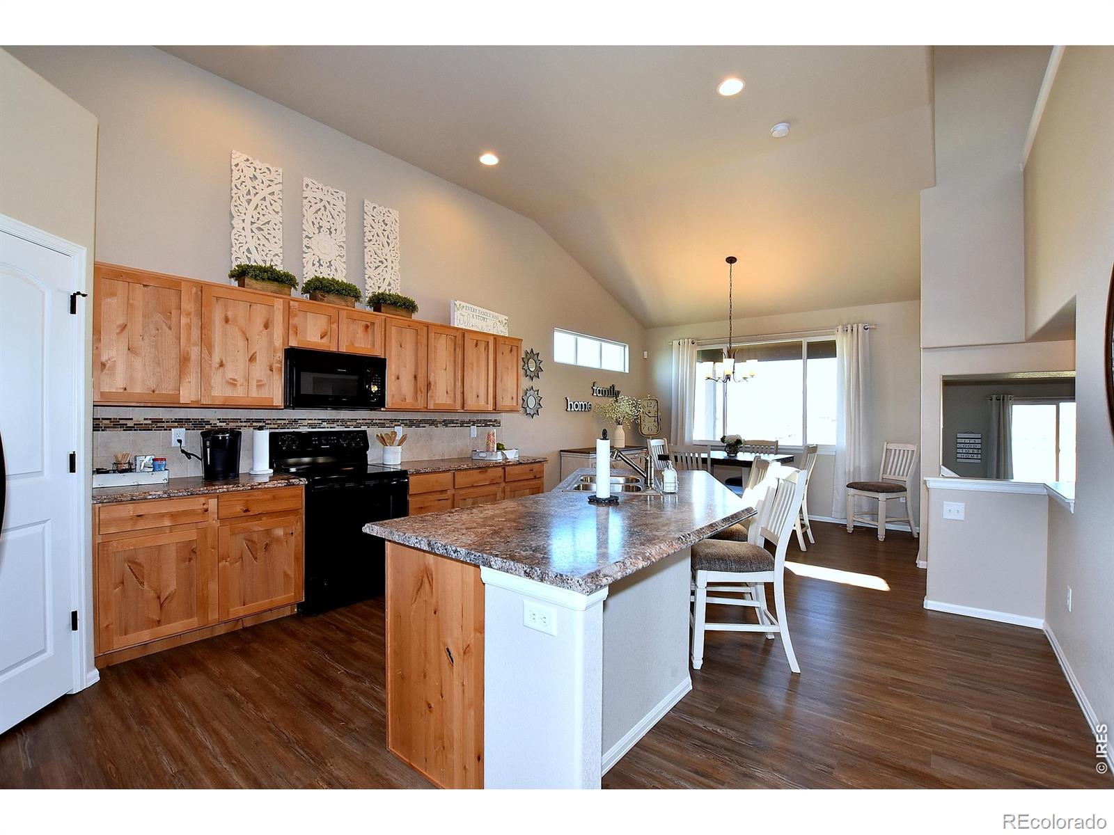 MLS Image #7 for 2382  juno lane,johnstown, Colorado