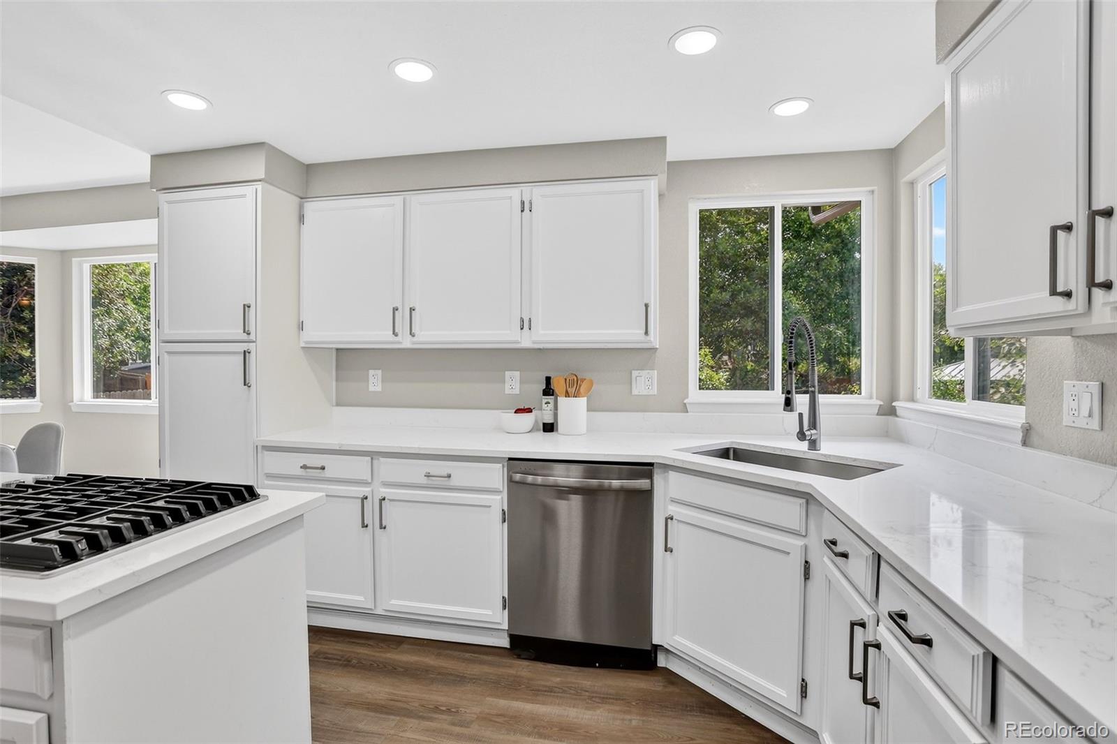 MLS Image #9 for 5033 s owens street,littleton, Colorado