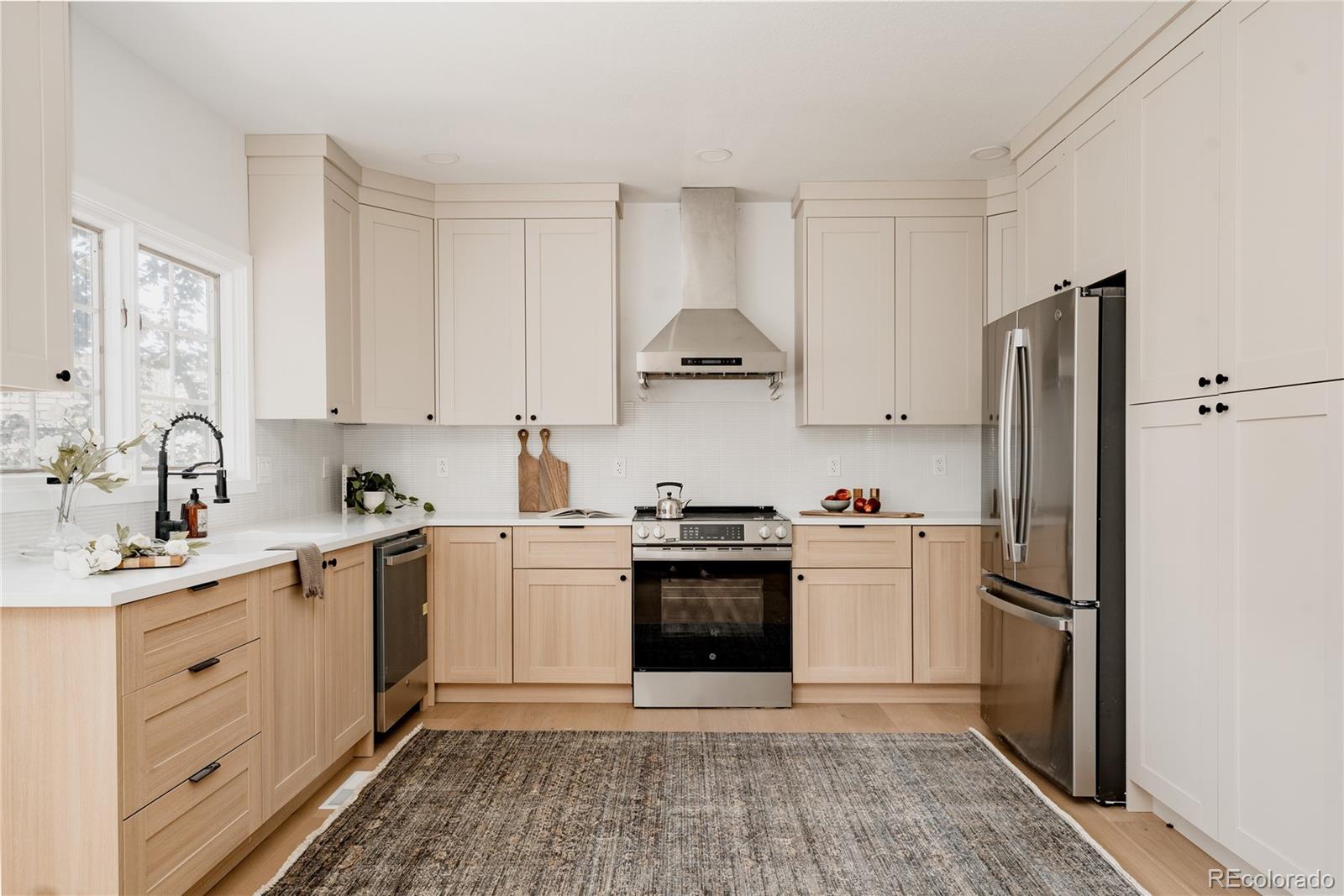 MLS Image #14 for 4675 s yosemite street,denver, Colorado