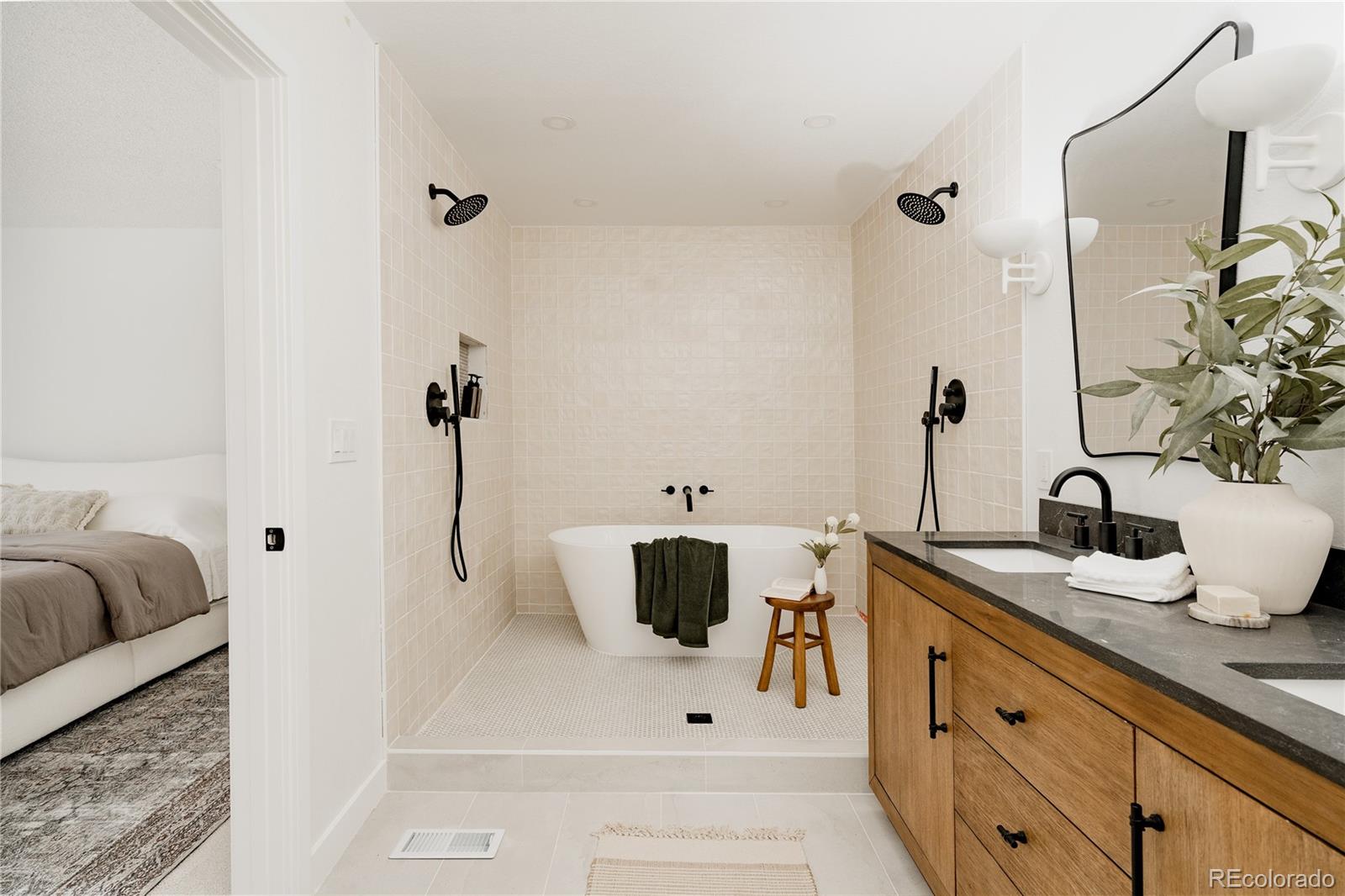 MLS Image #29 for 4675 s yosemite street,denver, Colorado