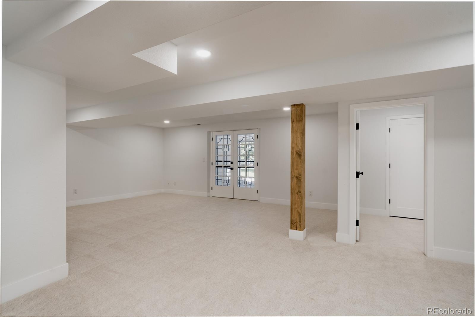 MLS Image #38 for 4675 s yosemite street,denver, Colorado