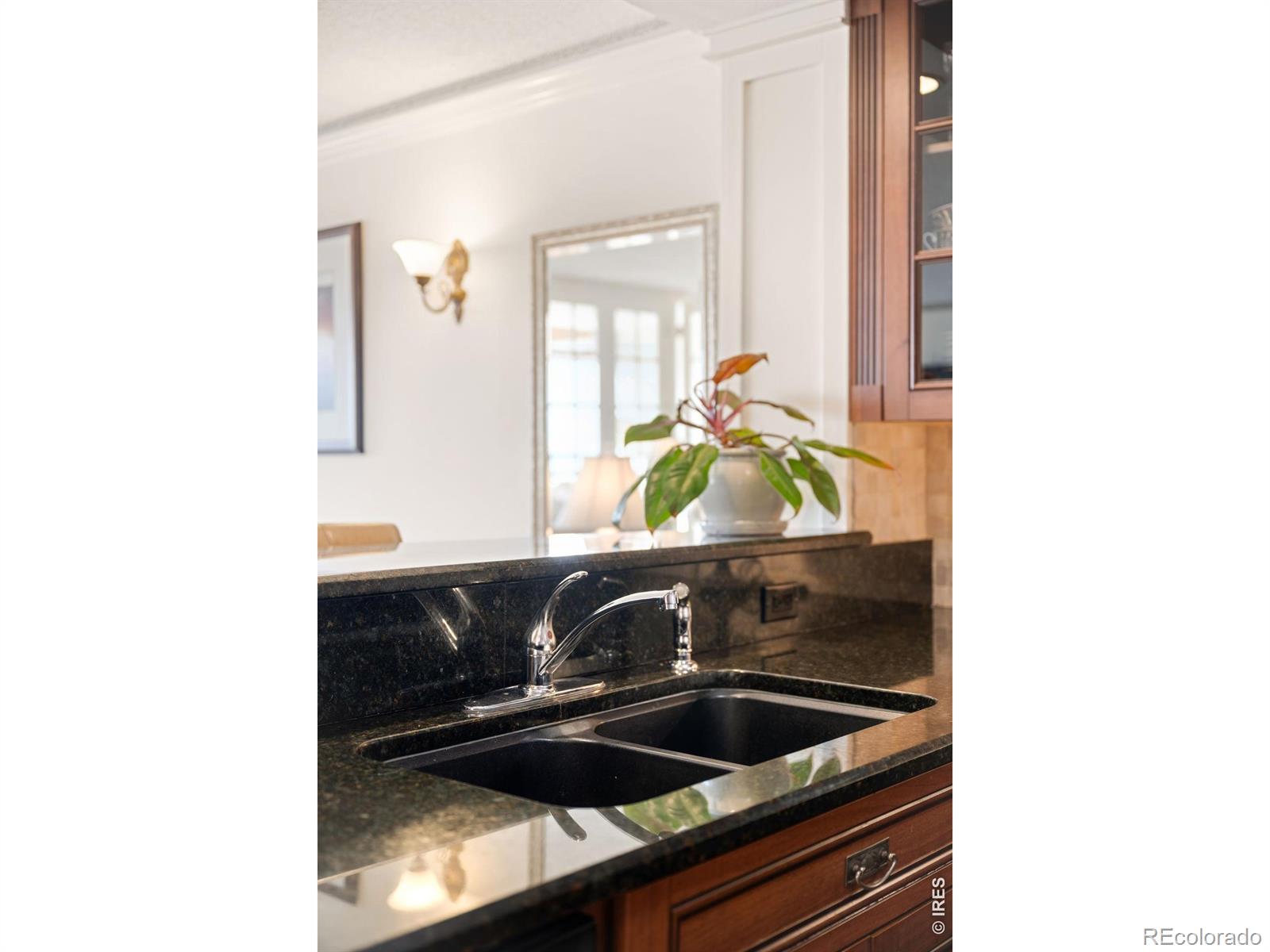 MLS Image #14 for 1850  folsom street,boulder, Colorado