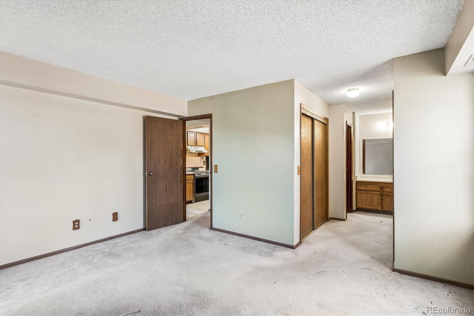 MLS Image #12 for 14465 e 1st drive,aurora, Colorado