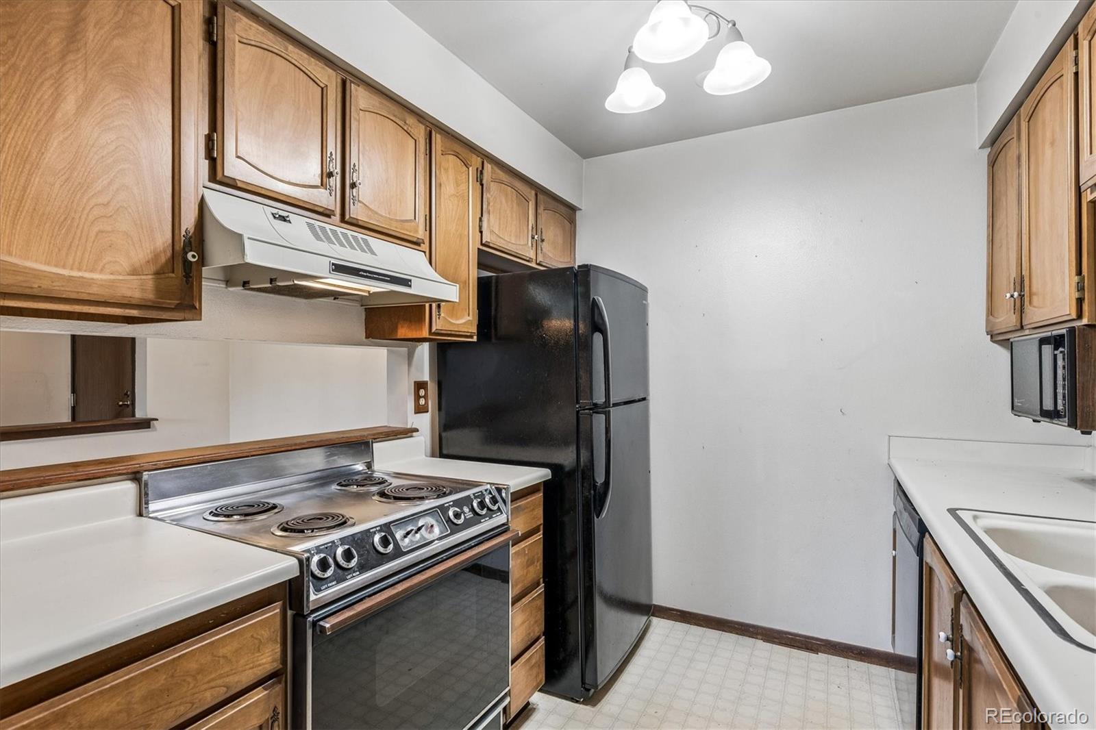 MLS Image #7 for 14465 e 1st drive,aurora, Colorado