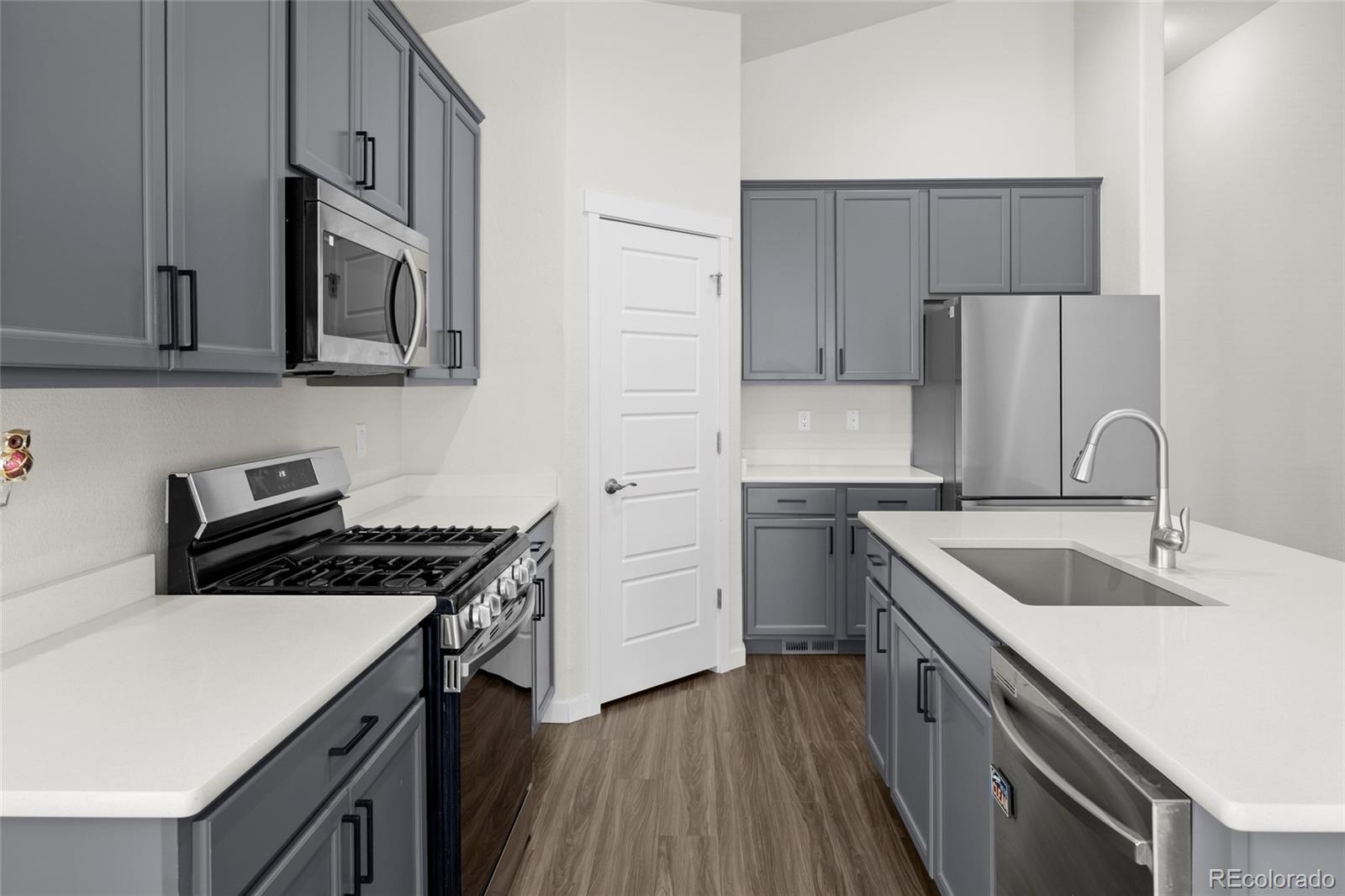 MLS Image #10 for 753  griffith street,brighton, Colorado
