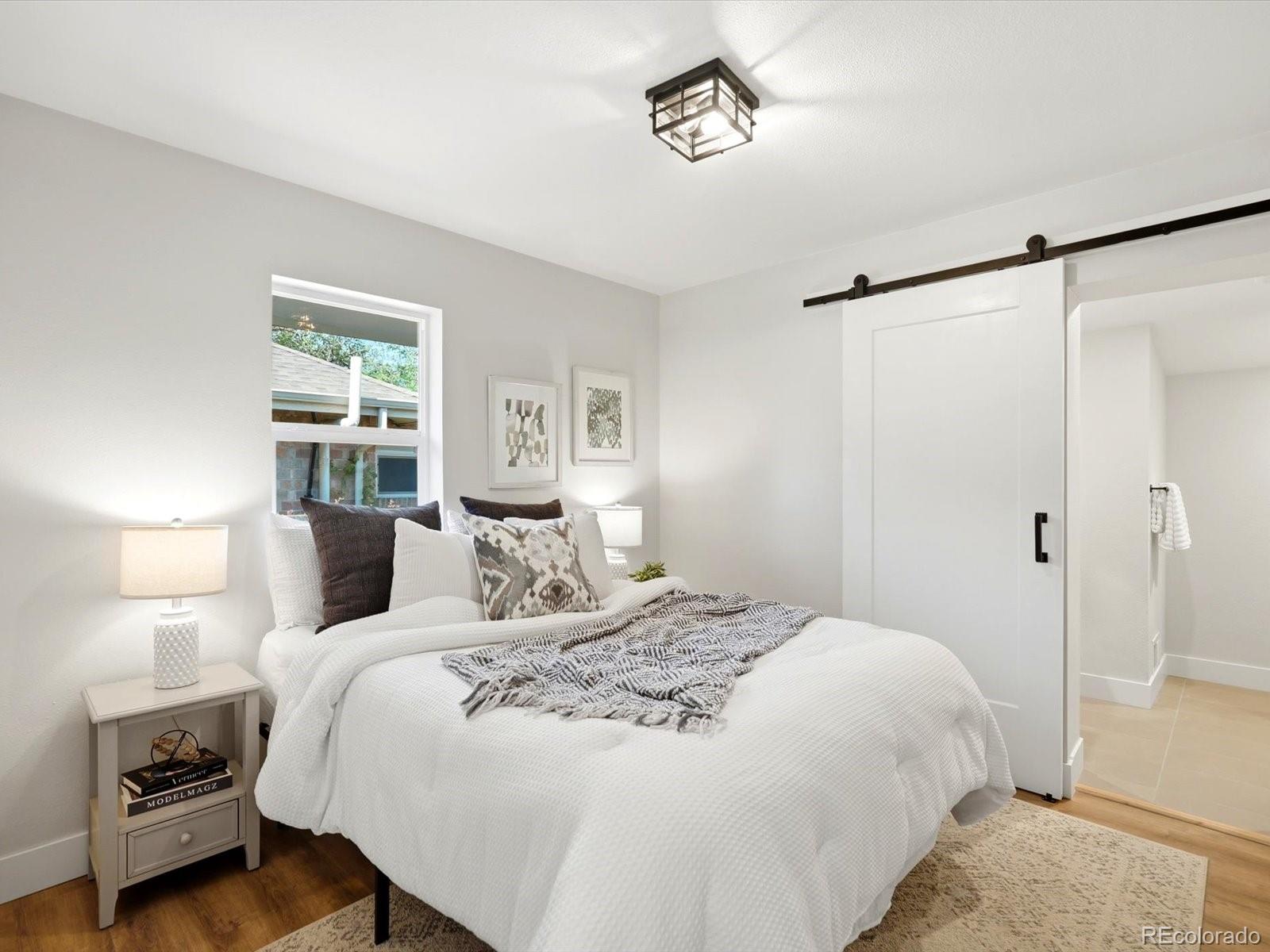 MLS Image #16 for 3550 n vine street,denver, Colorado