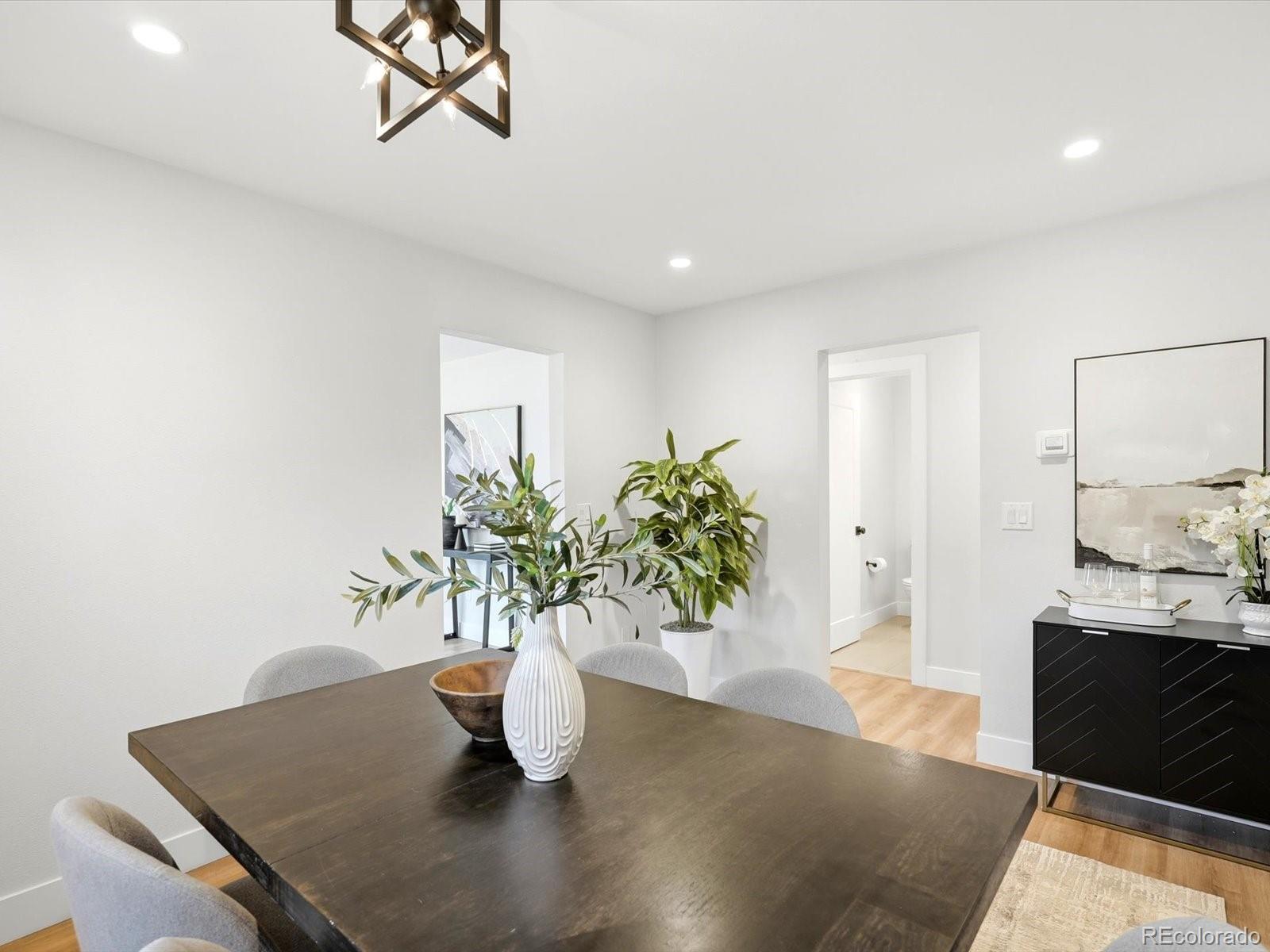 MLS Image #9 for 3550 n vine street,denver, Colorado