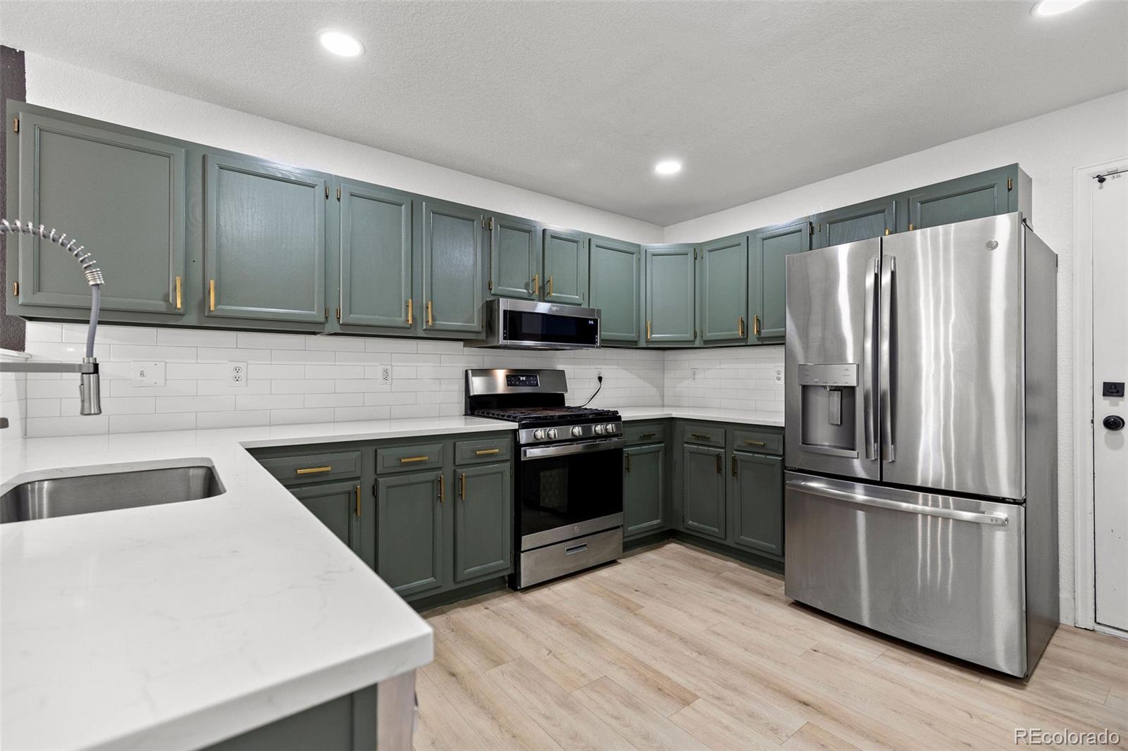 MLS Image #13 for 7045  routt street,arvada, Colorado