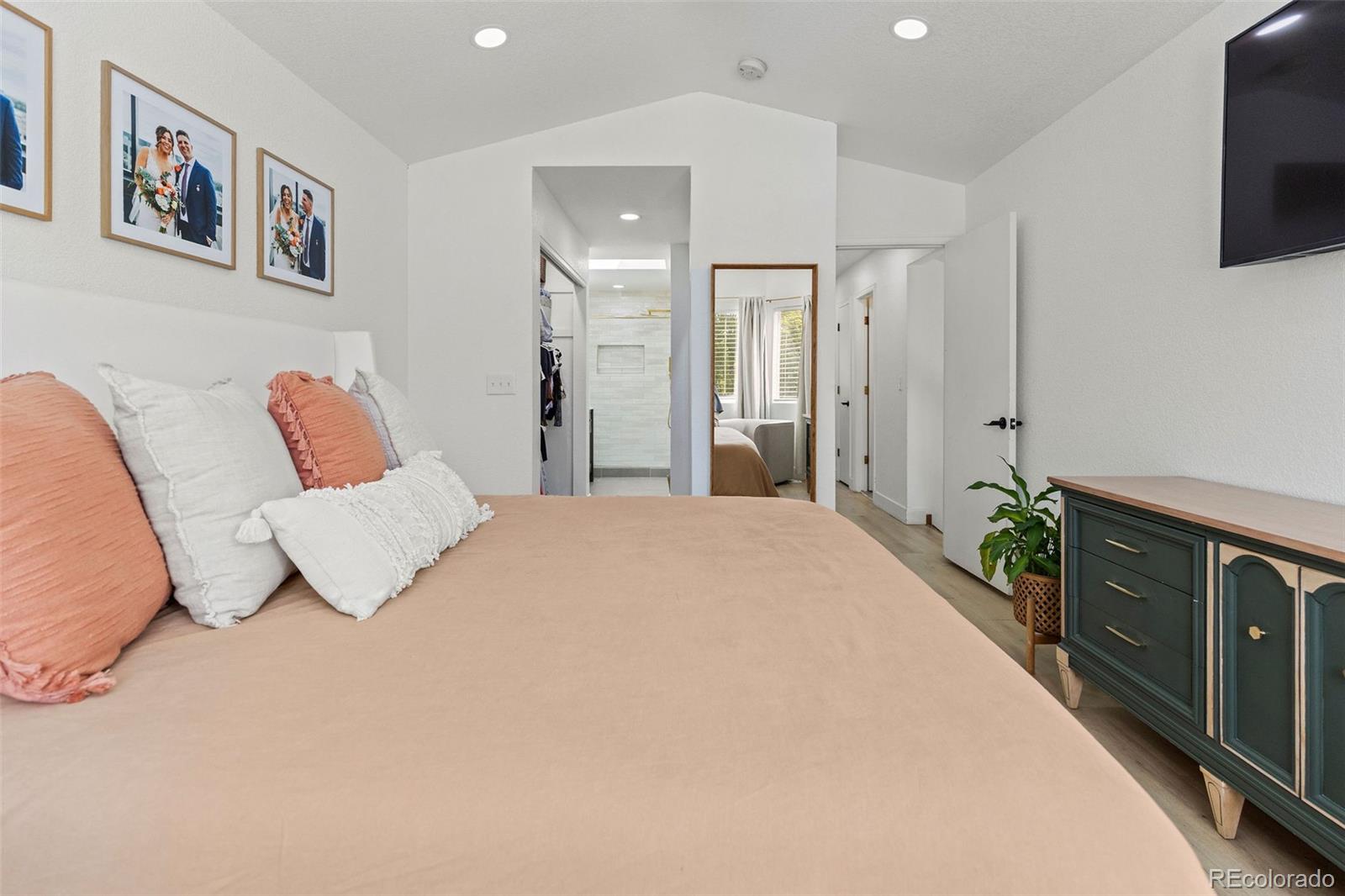 MLS Image #15 for 7045  routt street,arvada, Colorado