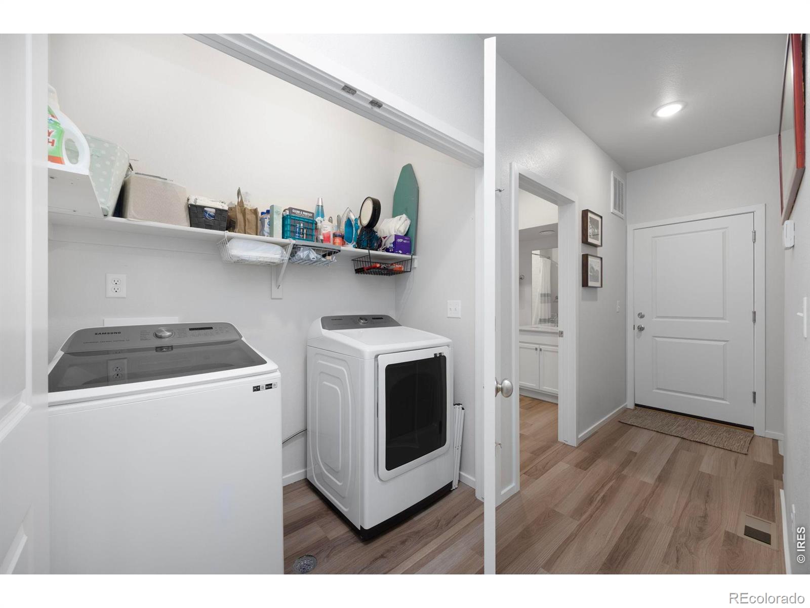 MLS Image #13 for 2102  setting sun drive,windsor, Colorado