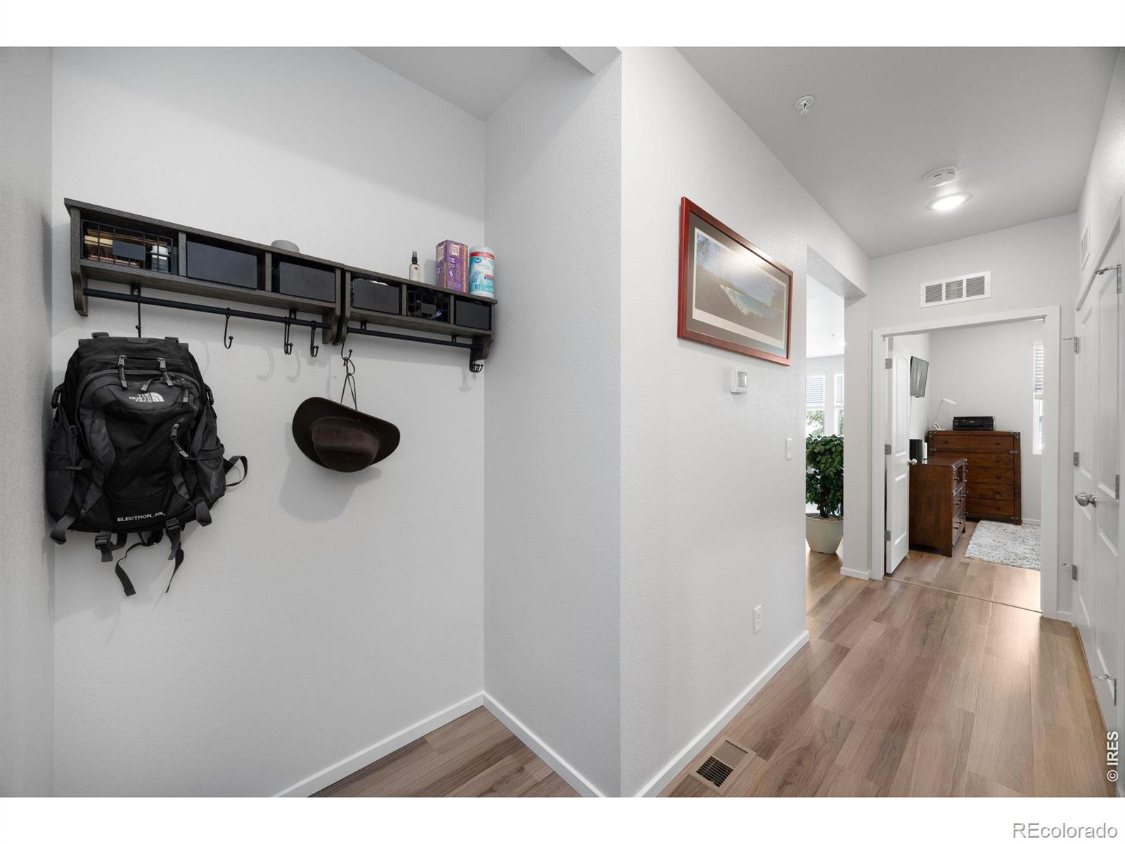 MLS Image #14 for 2102  setting sun drive,windsor, Colorado