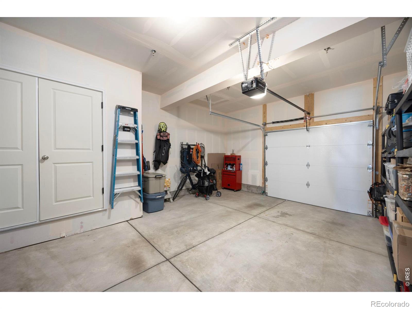 MLS Image #15 for 2102  setting sun drive,windsor, Colorado