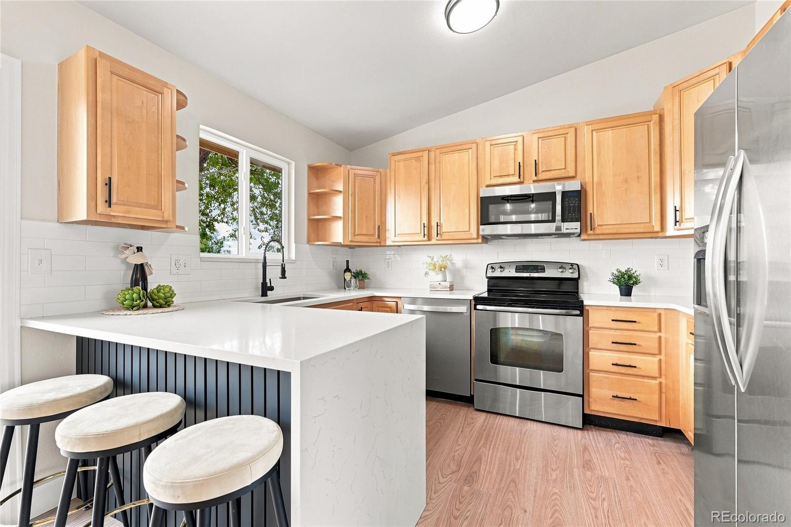 MLS Image #6 for 1958 s ouray street,aurora, Colorado