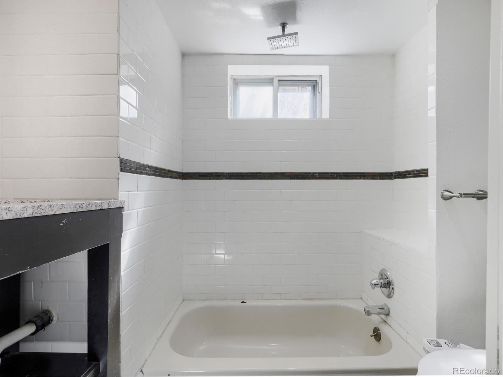 MLS Image #14 for 690 s eliot street,denver, Colorado