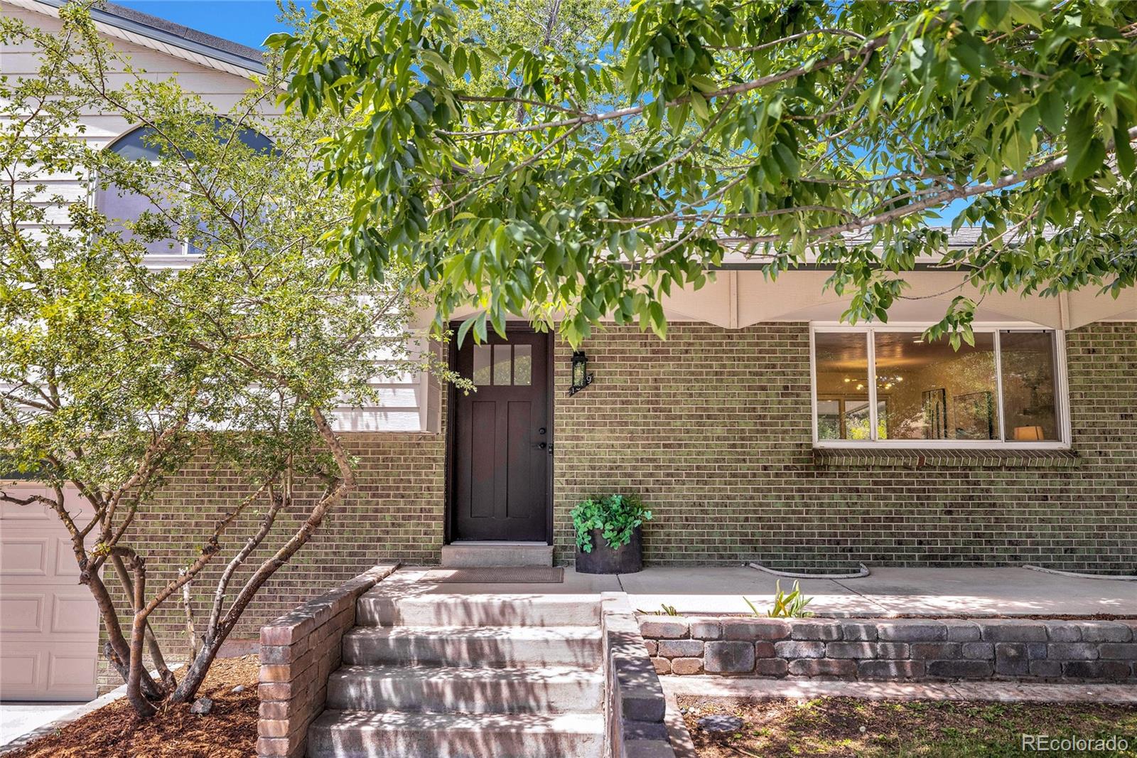 MLS Image #3 for 1569 s lee street,denver, Colorado