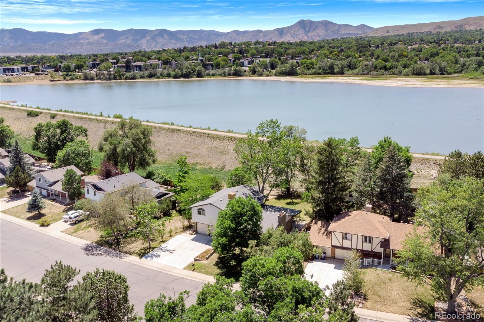 MLS Image #40 for 1569 s lee street,denver, Colorado